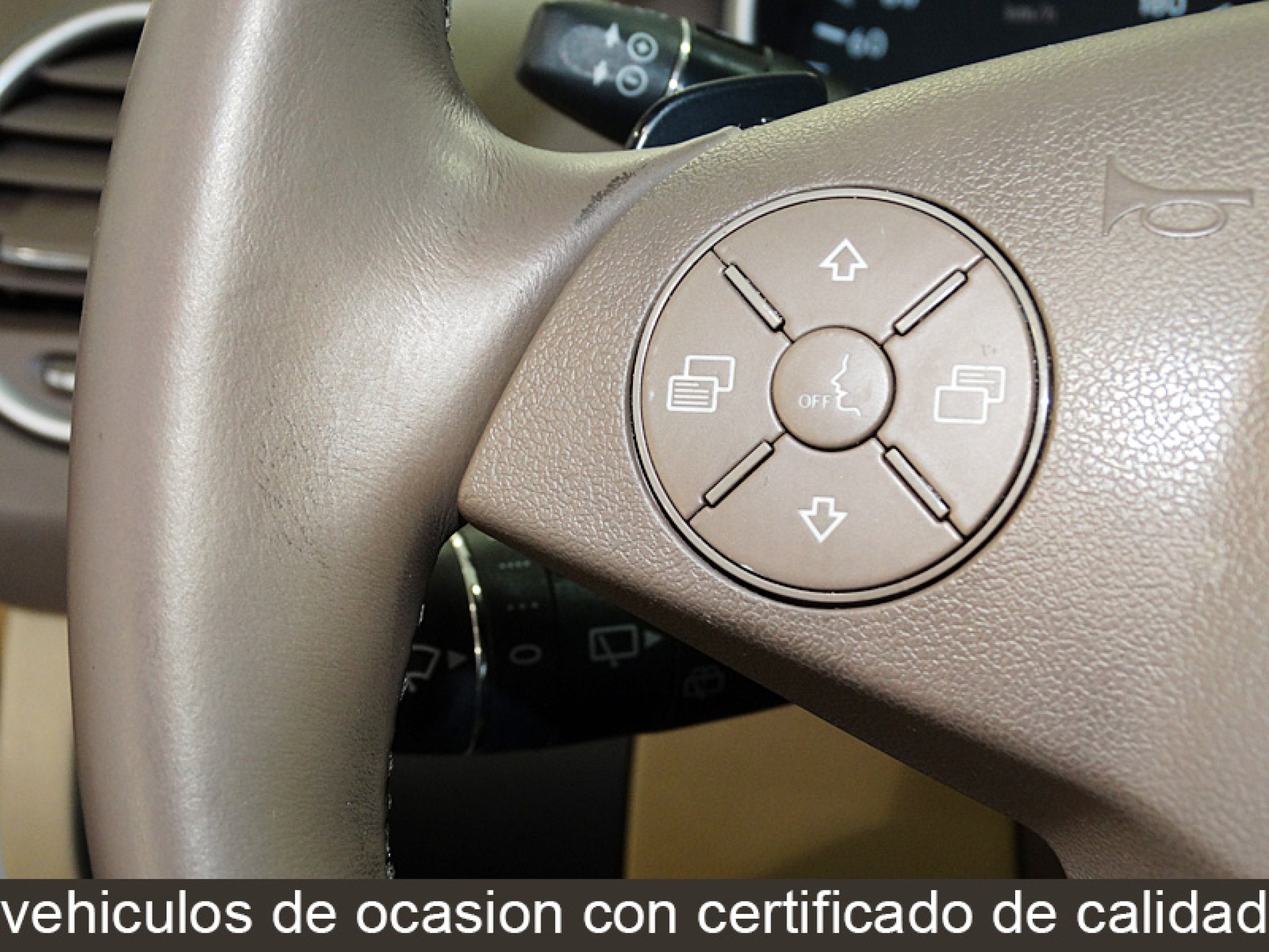 Foto Mercedes-Benz ML 350 27