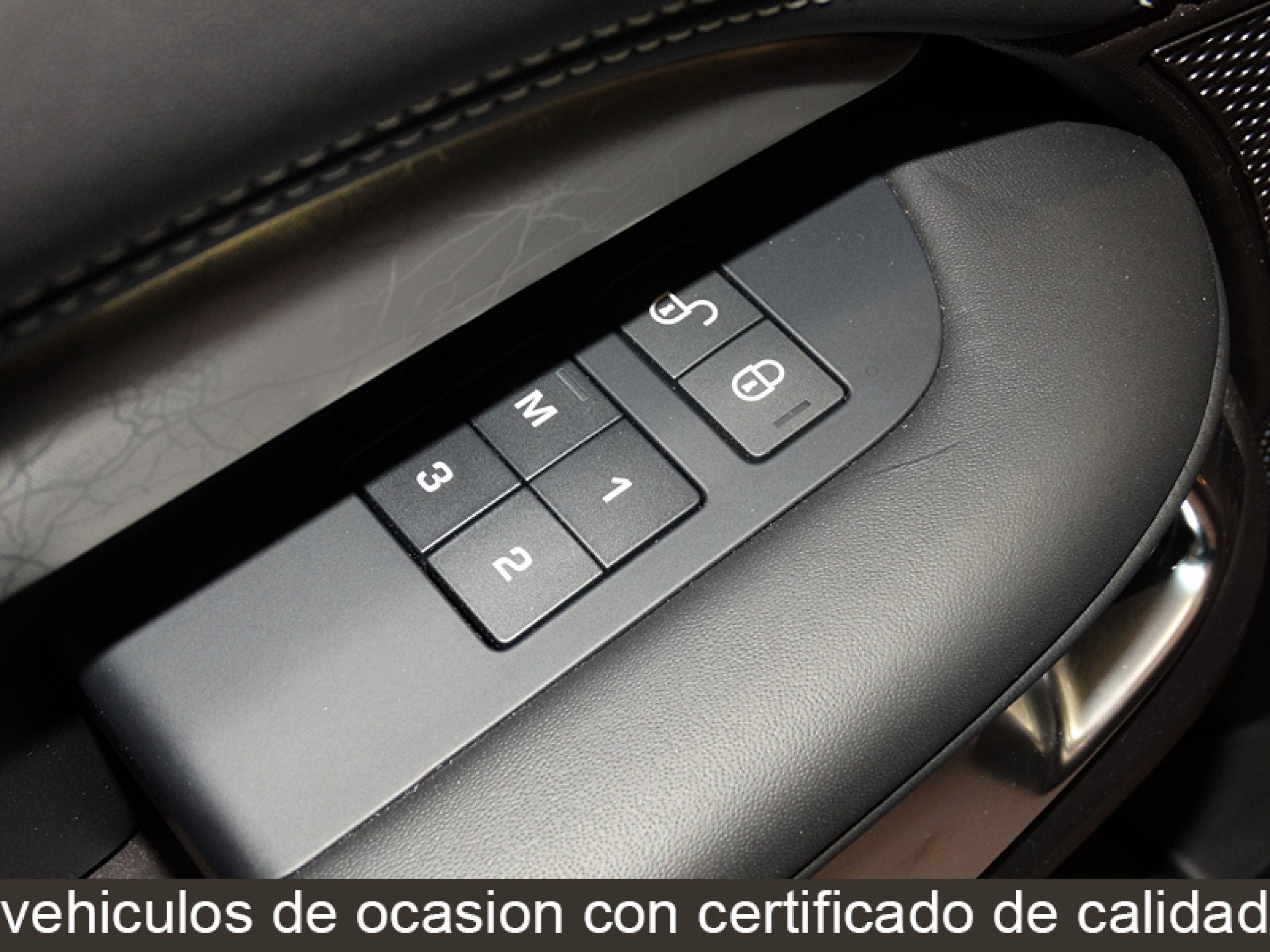 Foto Land Rover Discovery 32