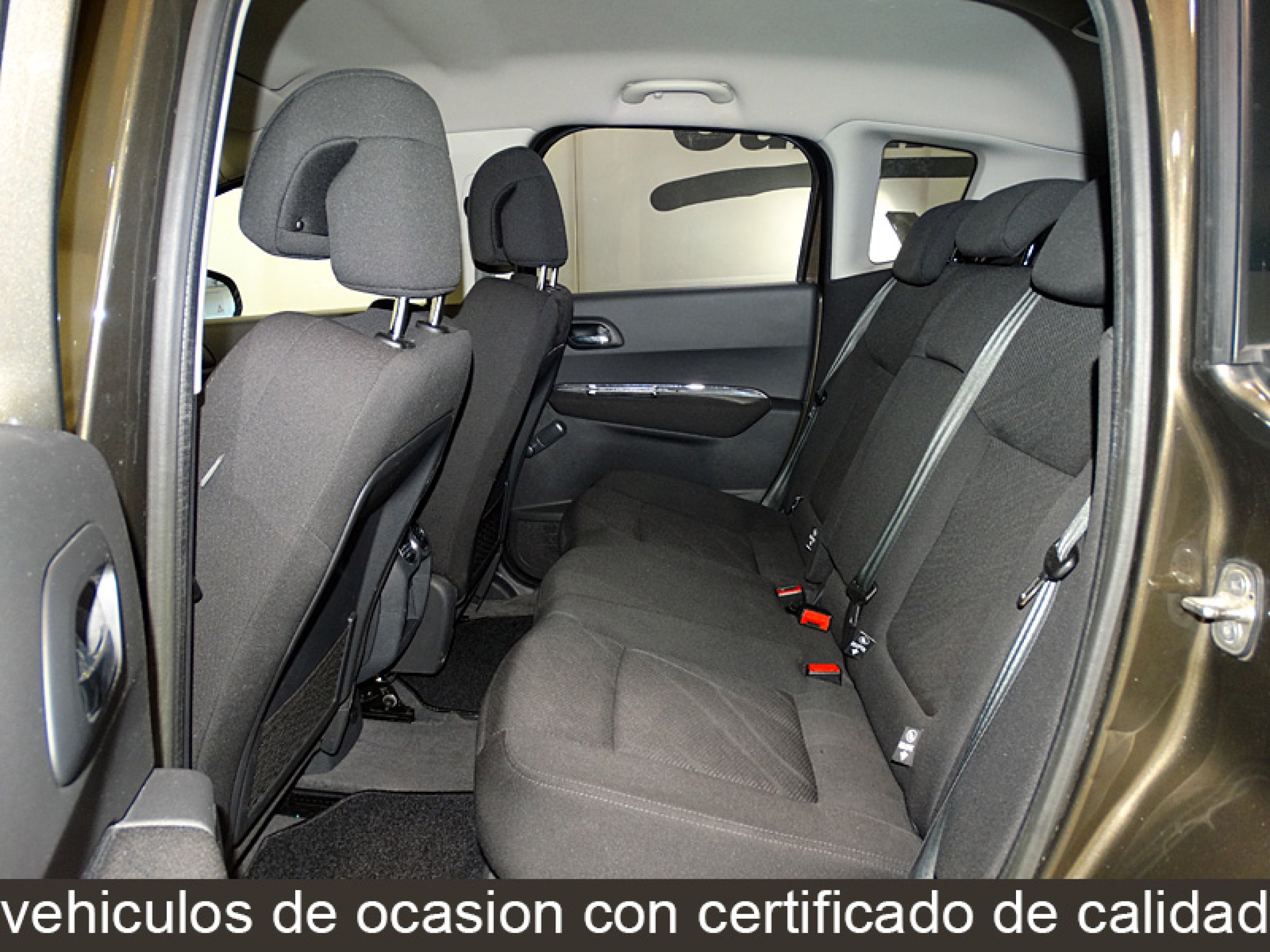 Foto Peugeot 3008 12