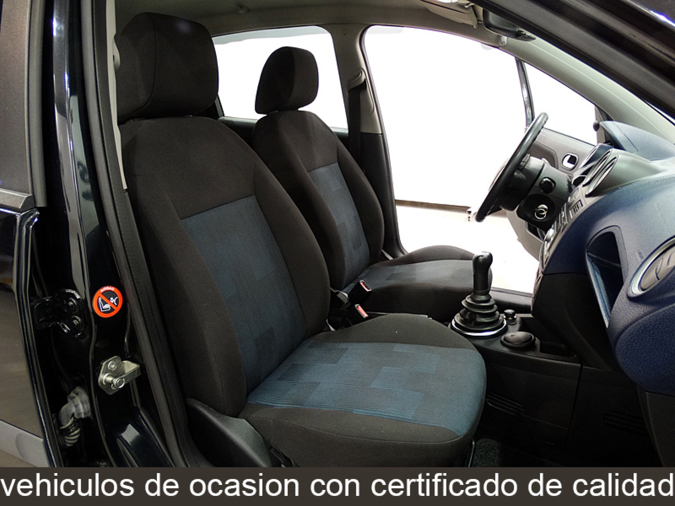 Foto Ford Fiesta 14