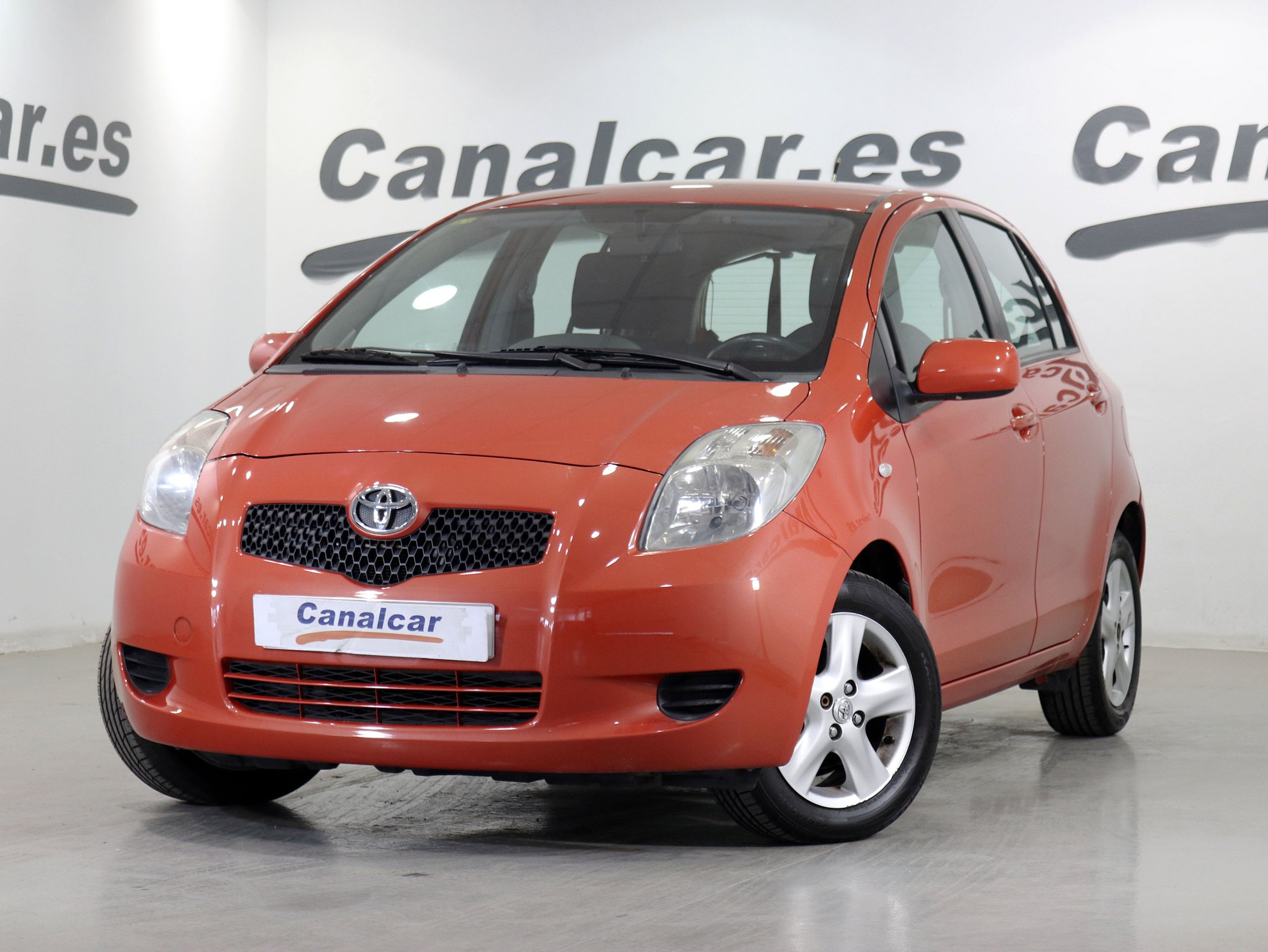 Foto Toyota Yaris 1