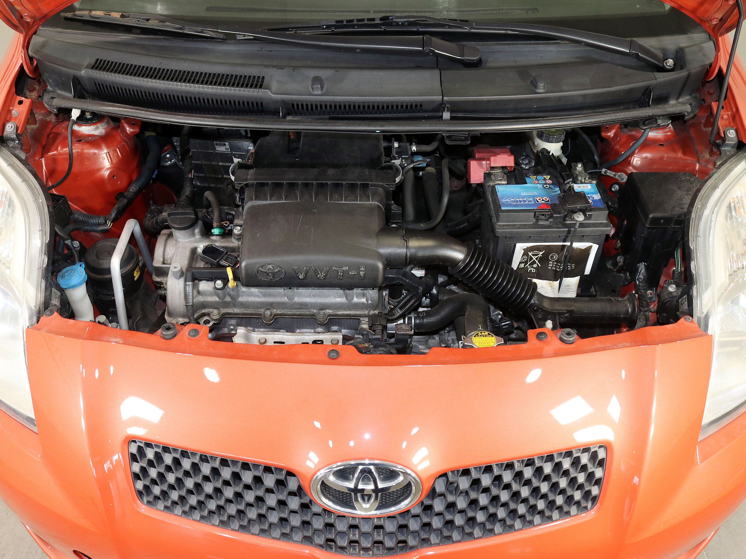 Foto Toyota Yaris 8
