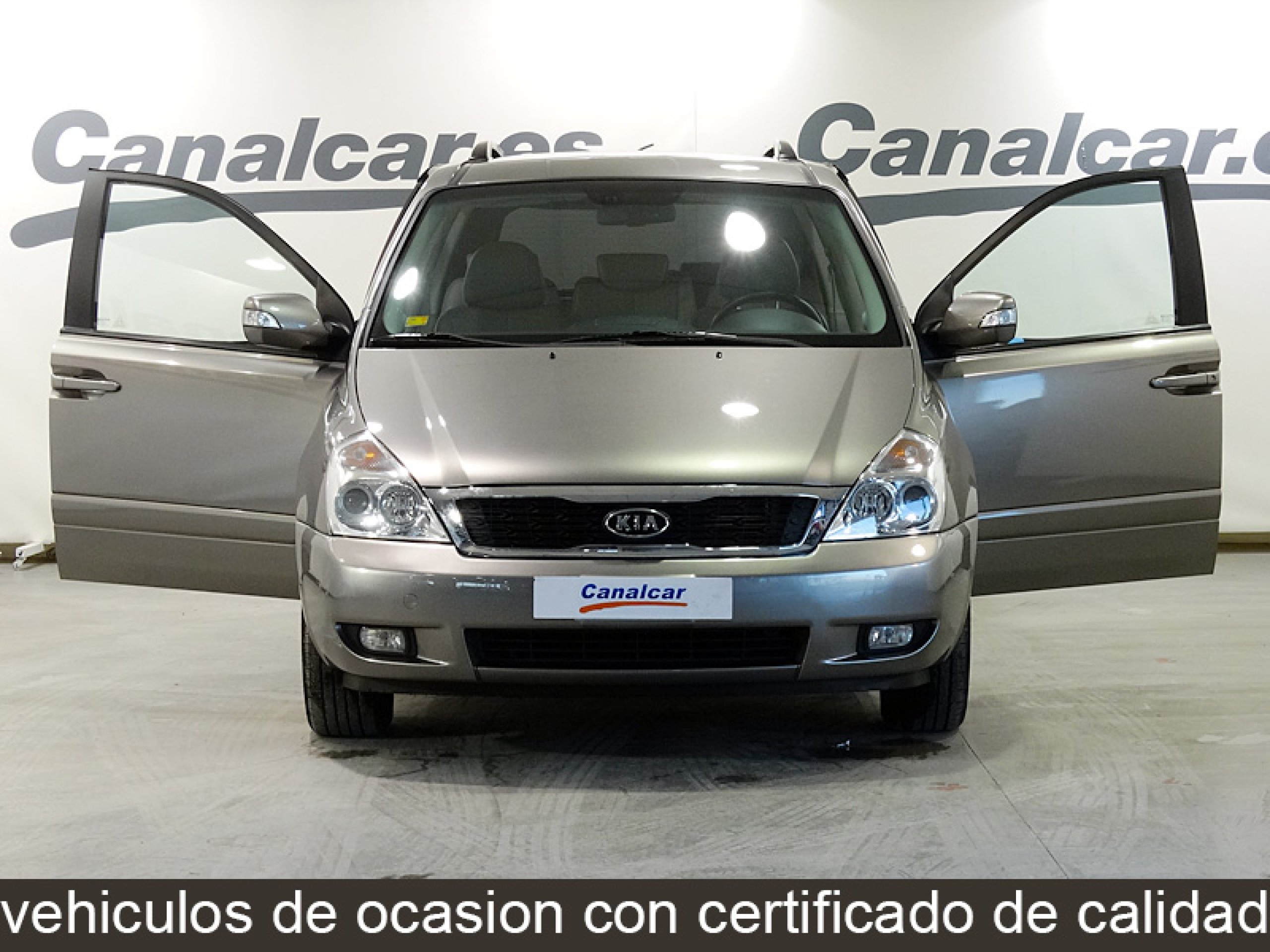 Foto Kia Carnival 5