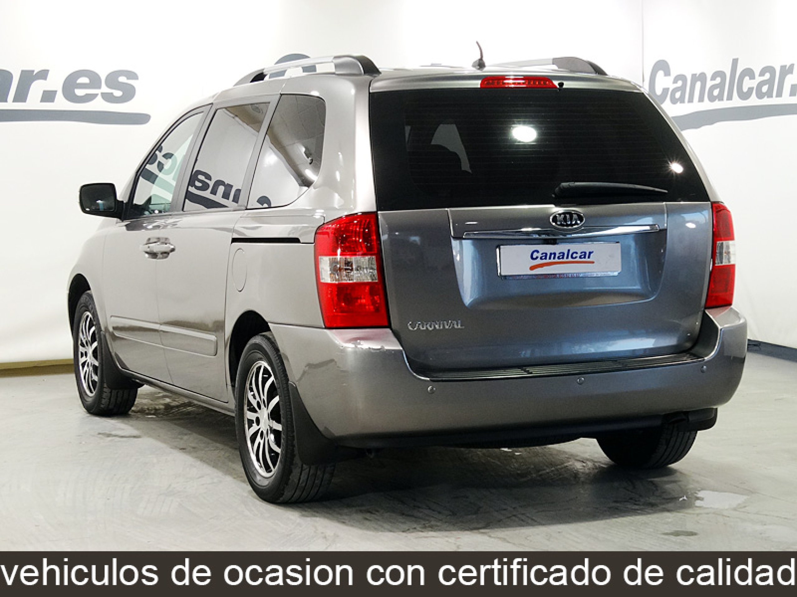 Foto Kia Carnival 7
