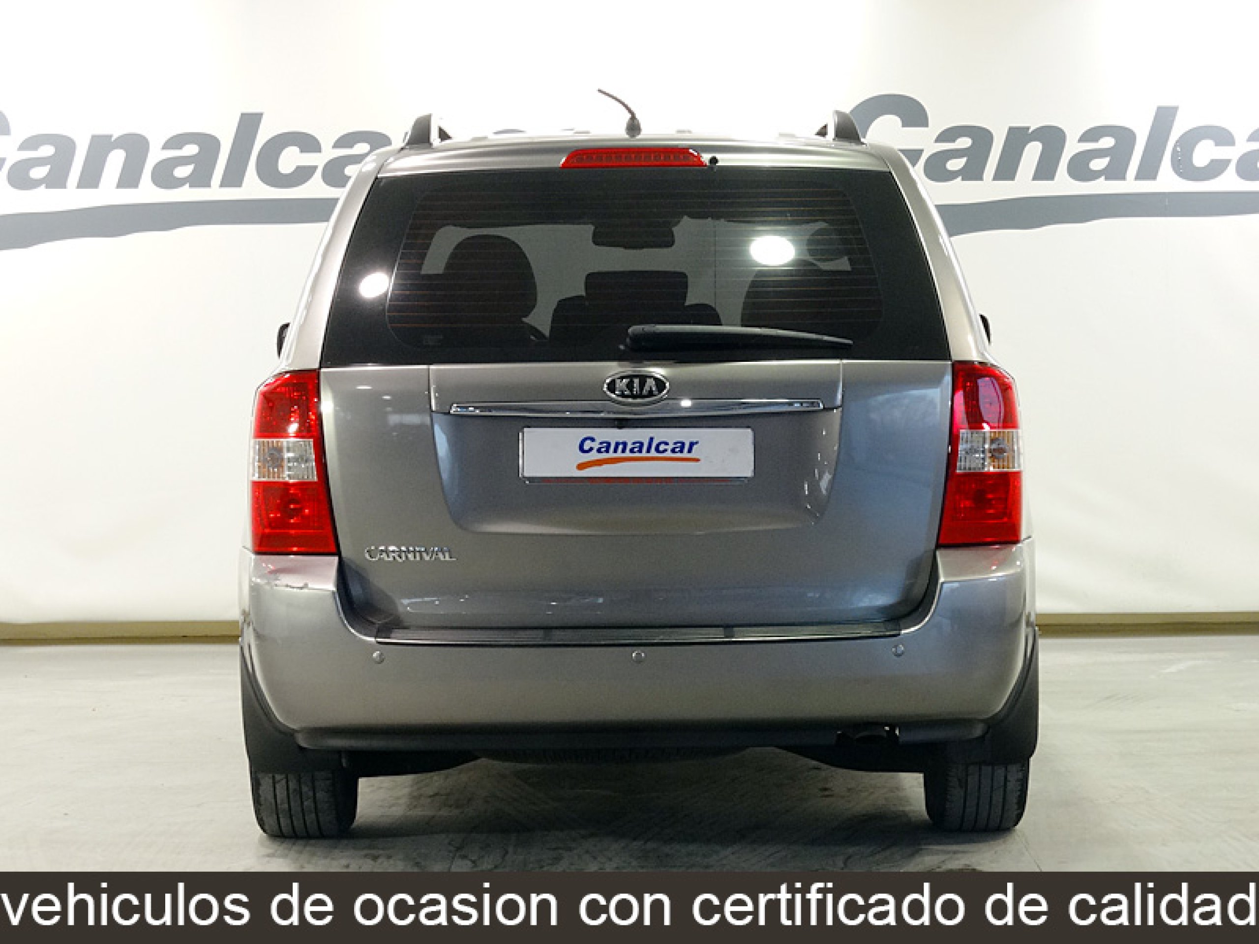 Foto Kia Carnival 8