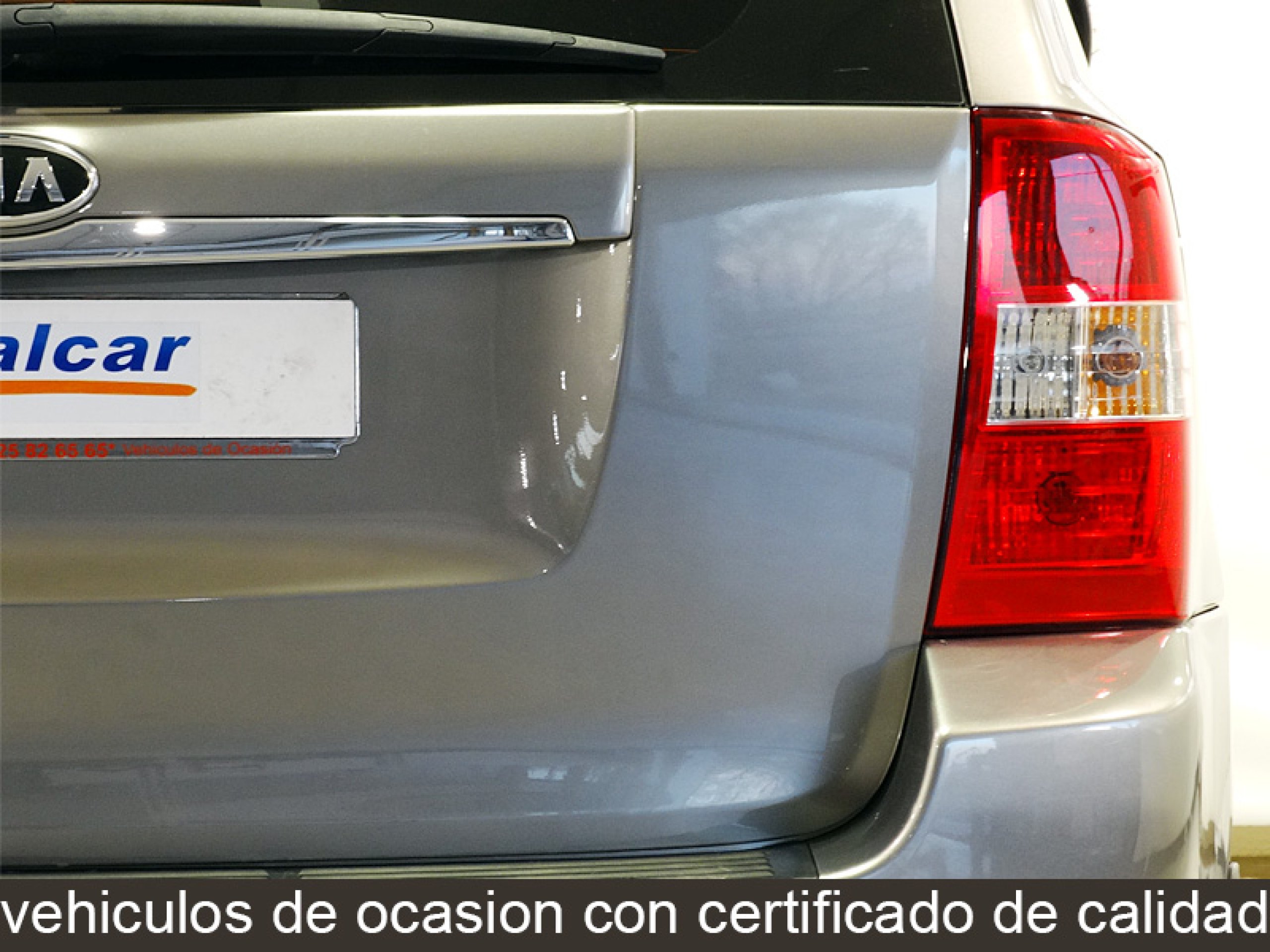 Foto Kia Carnival 14