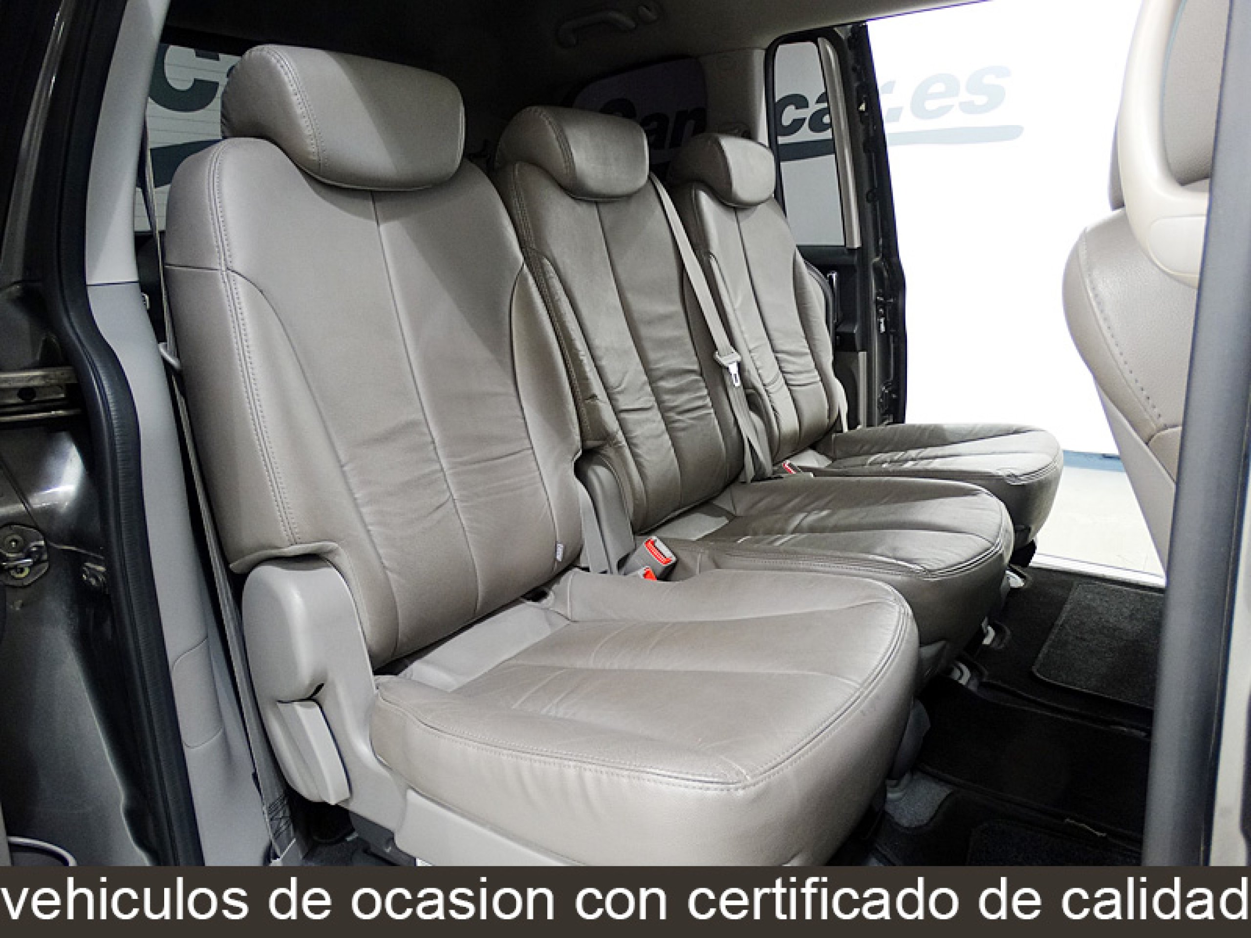 Foto Kia Carnival 20