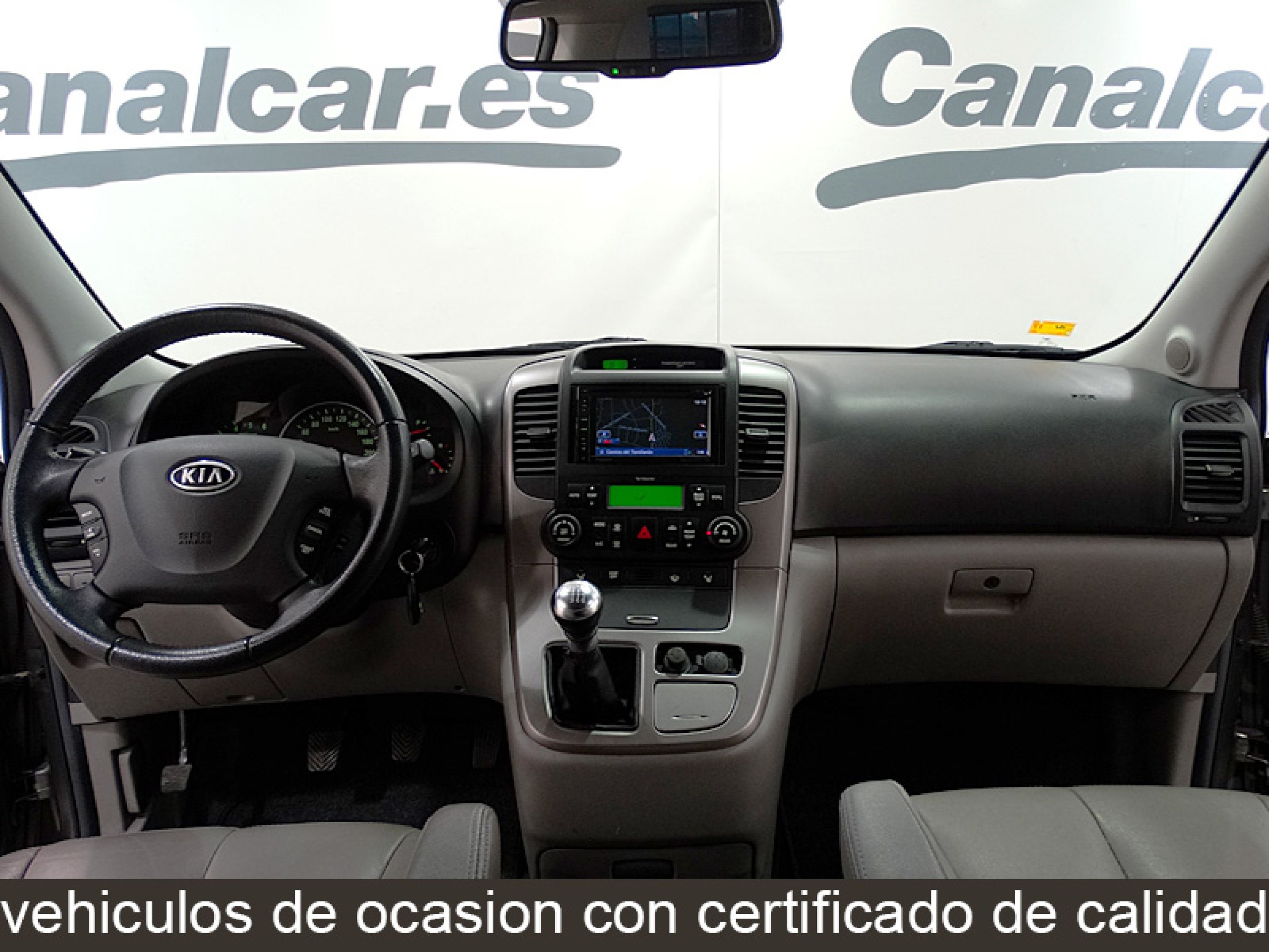 Foto Kia Carnival 29