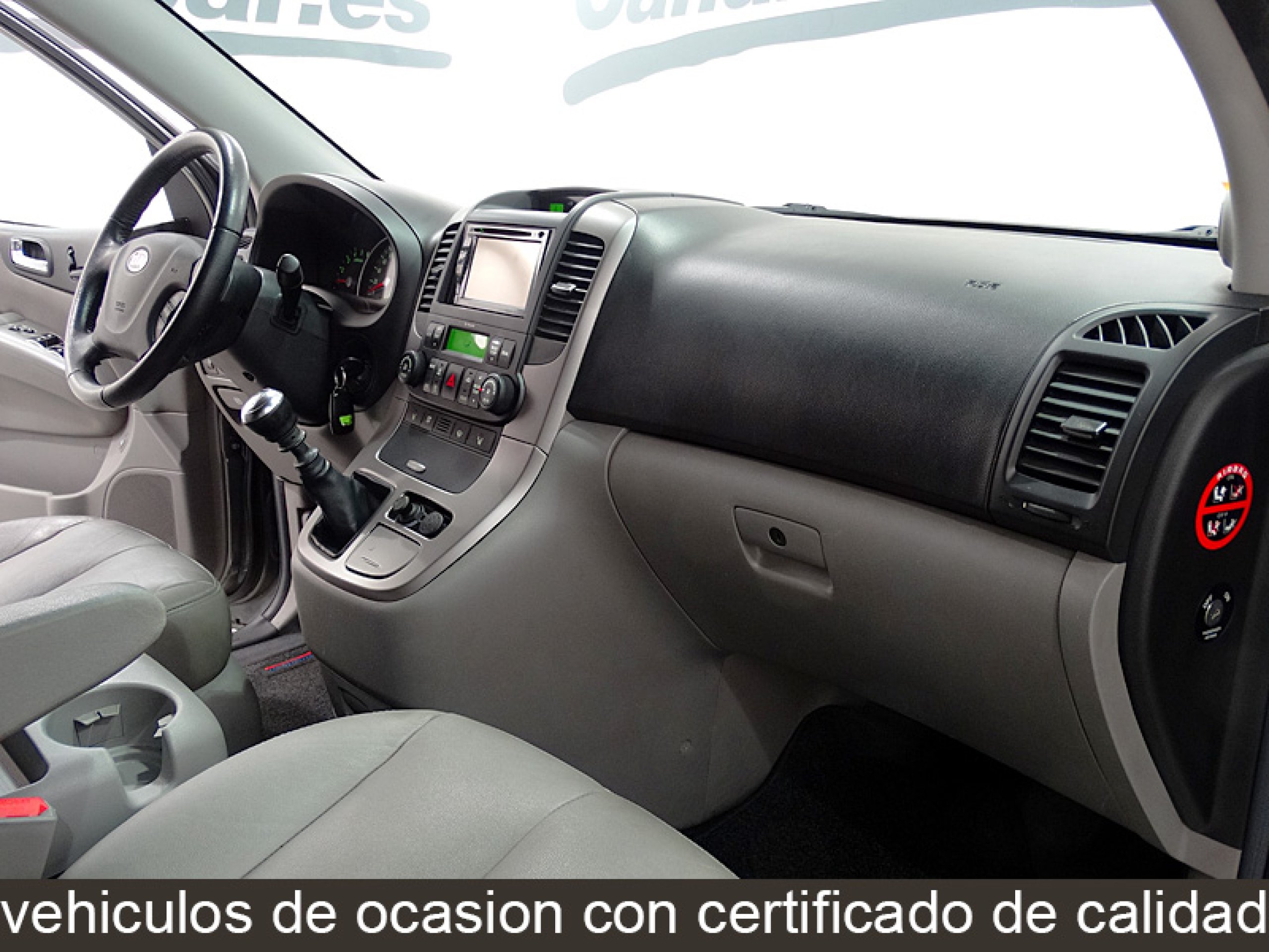 Foto Kia Carnival 30