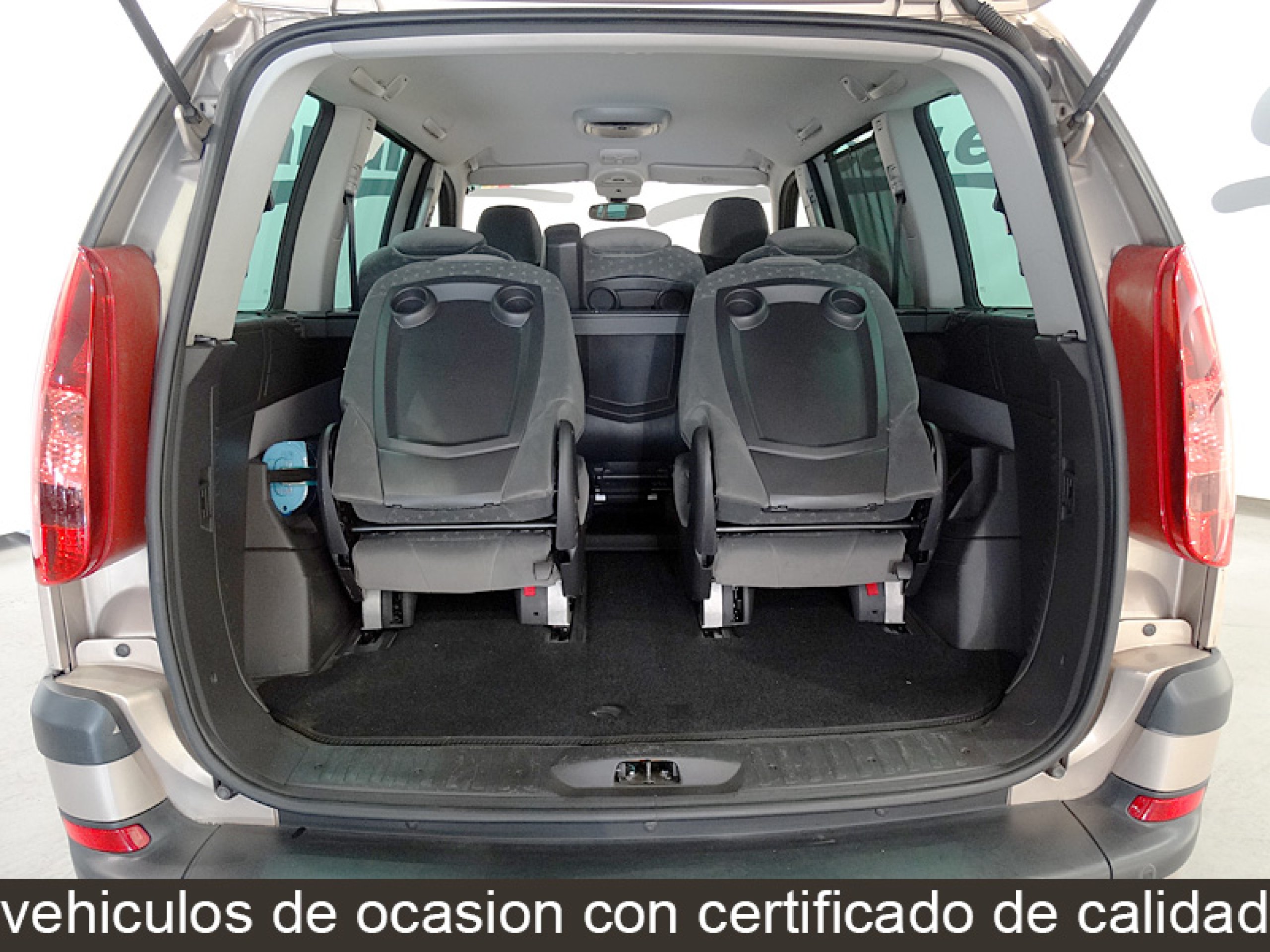 Foto Peugeot 807 16