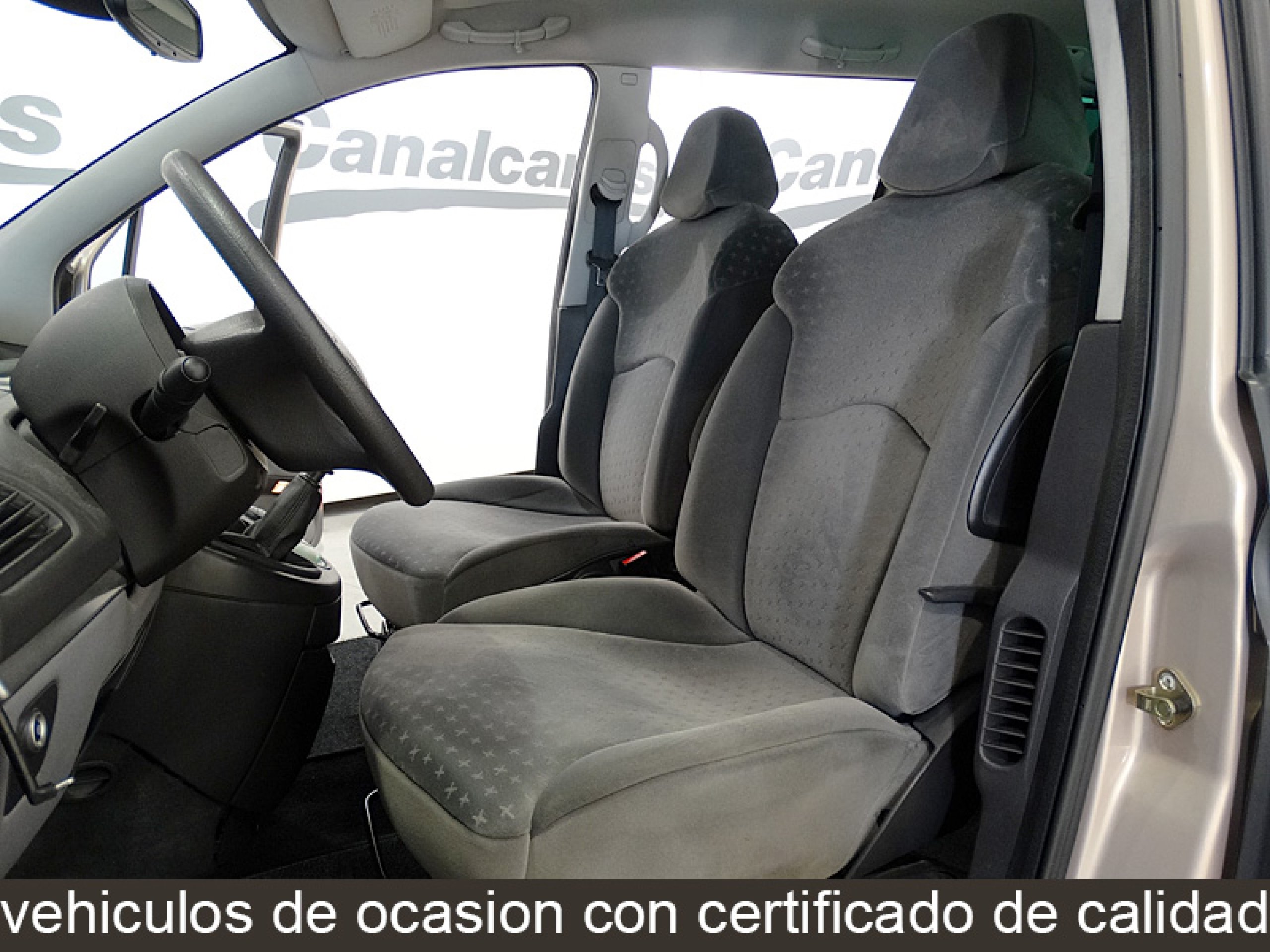 Foto Peugeot 807 18