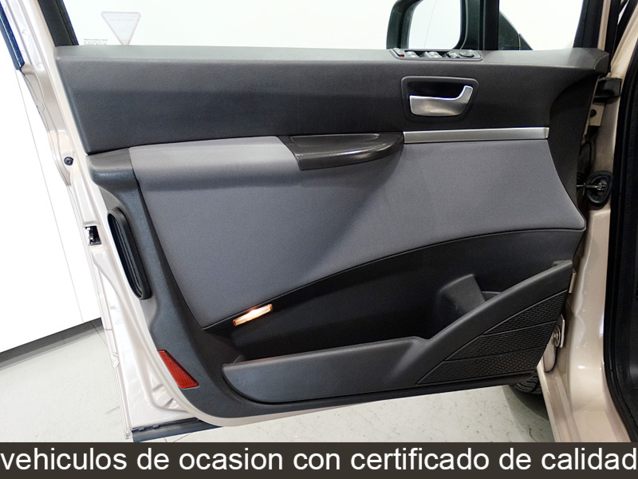 Foto Peugeot 807 22