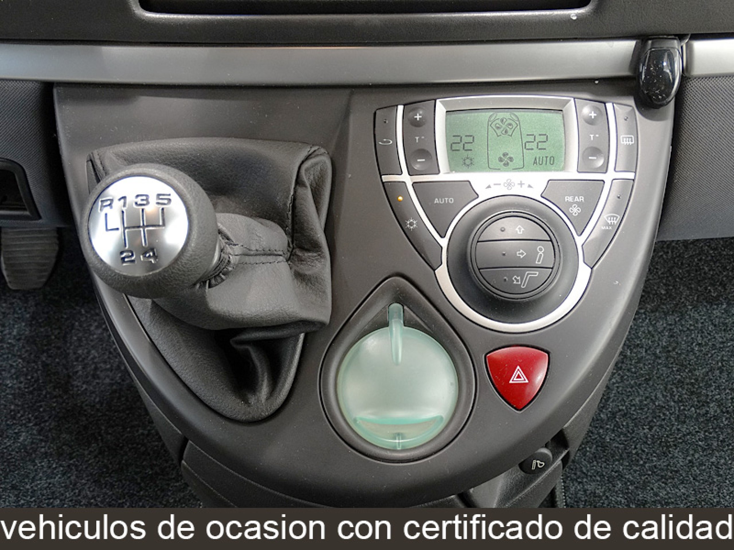 Foto Peugeot 807 32