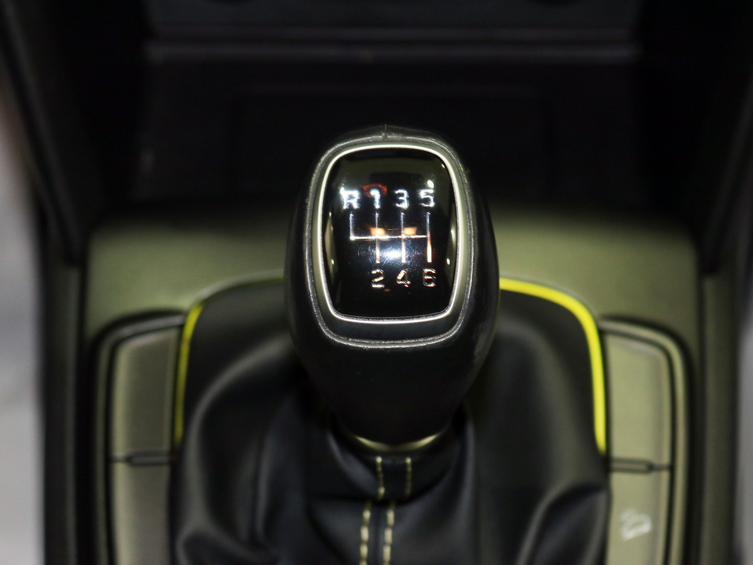 Foto Hyundai Kona 34