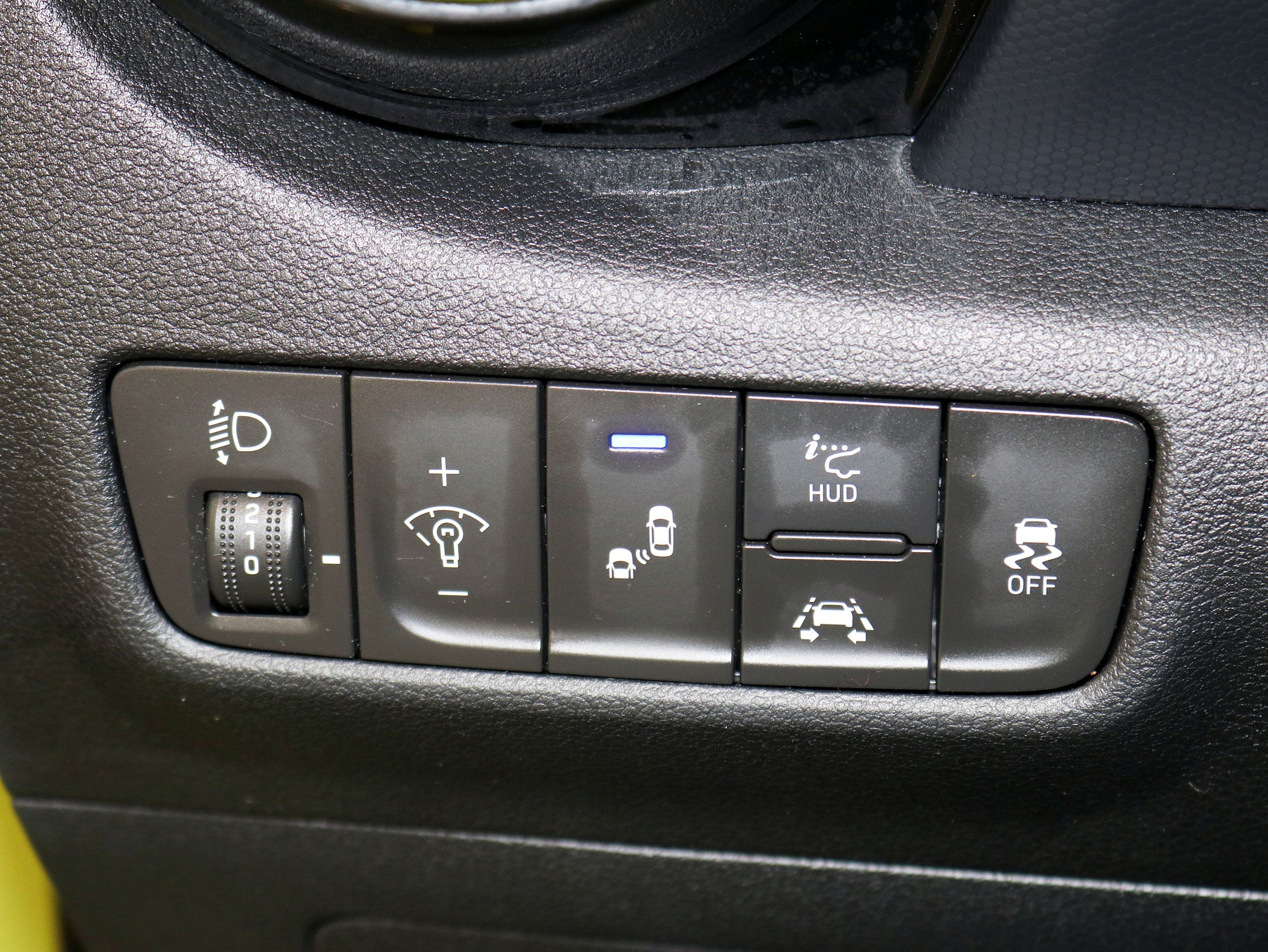 Foto Hyundai Kona 36