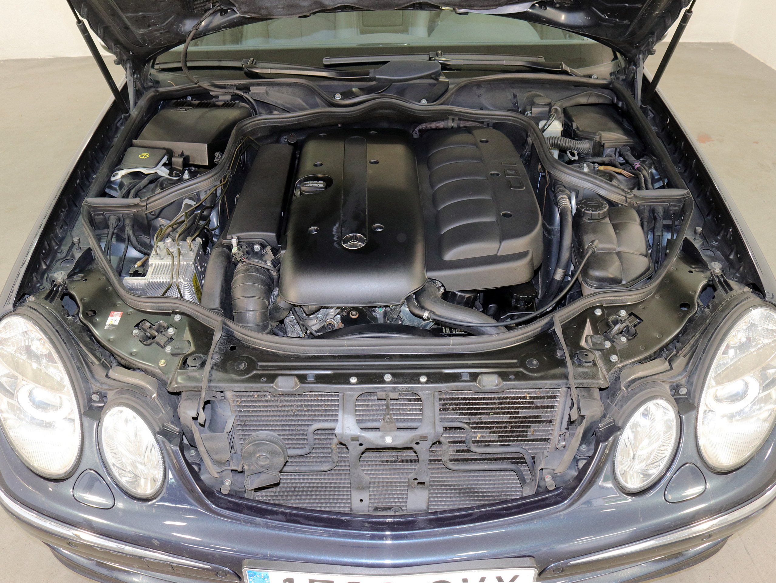 Foto Mercedes-Benz E 320 9