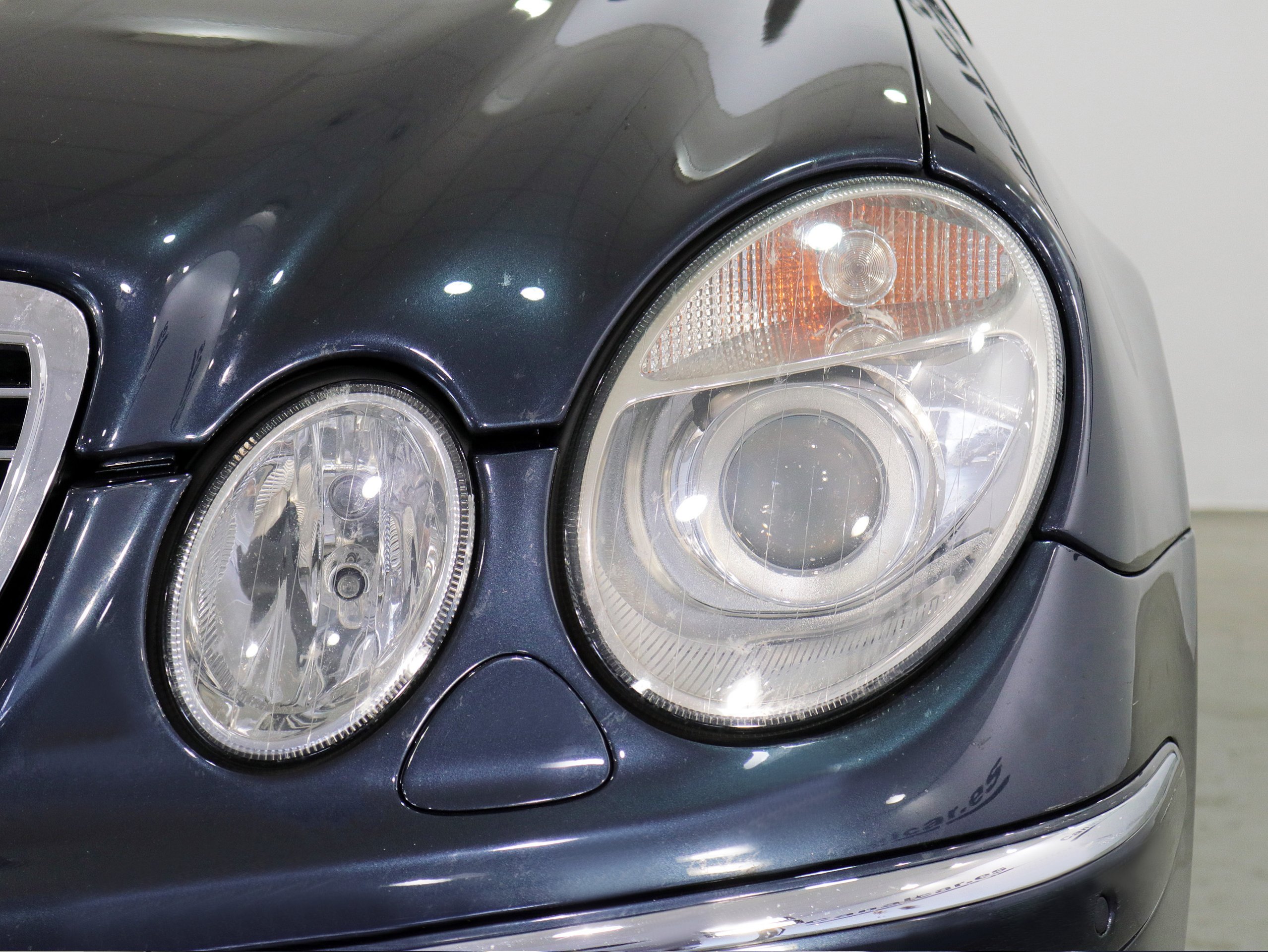 Foto Mercedes-Benz E 320 11