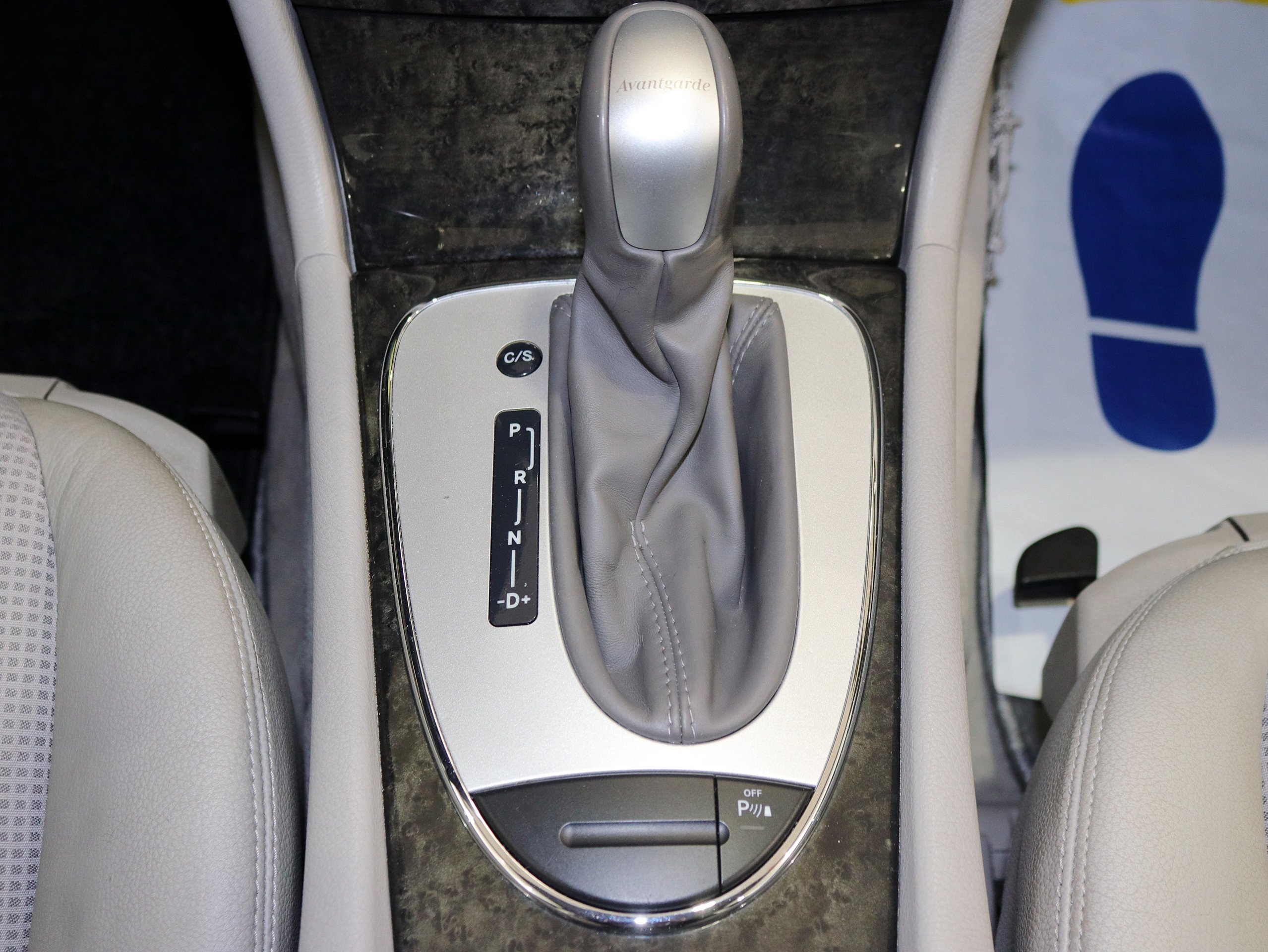 Foto Mercedes-Benz E 320 22