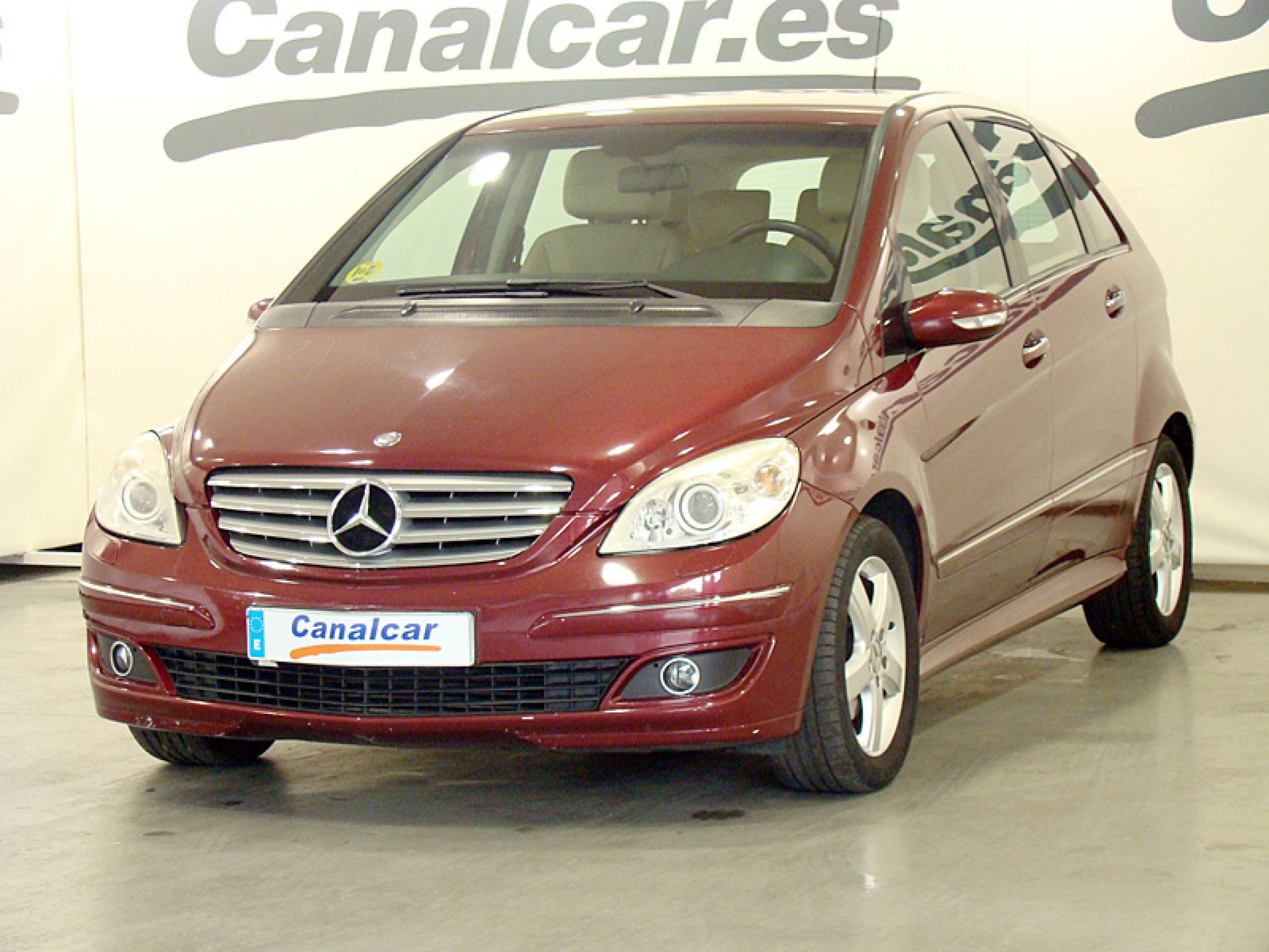 Foto Mercedes-Benz B 200 1