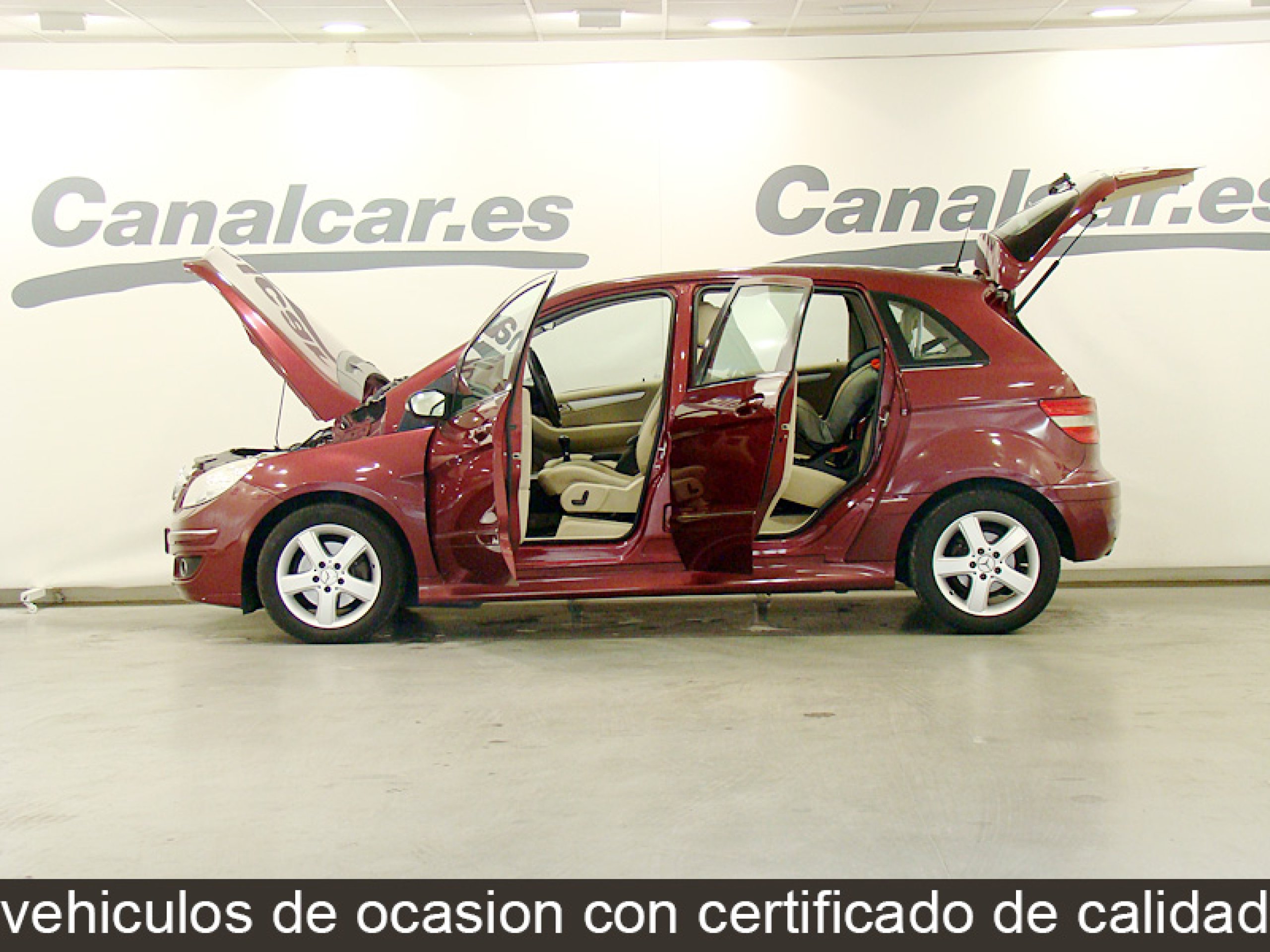 Foto Mercedes-Benz B 200 10