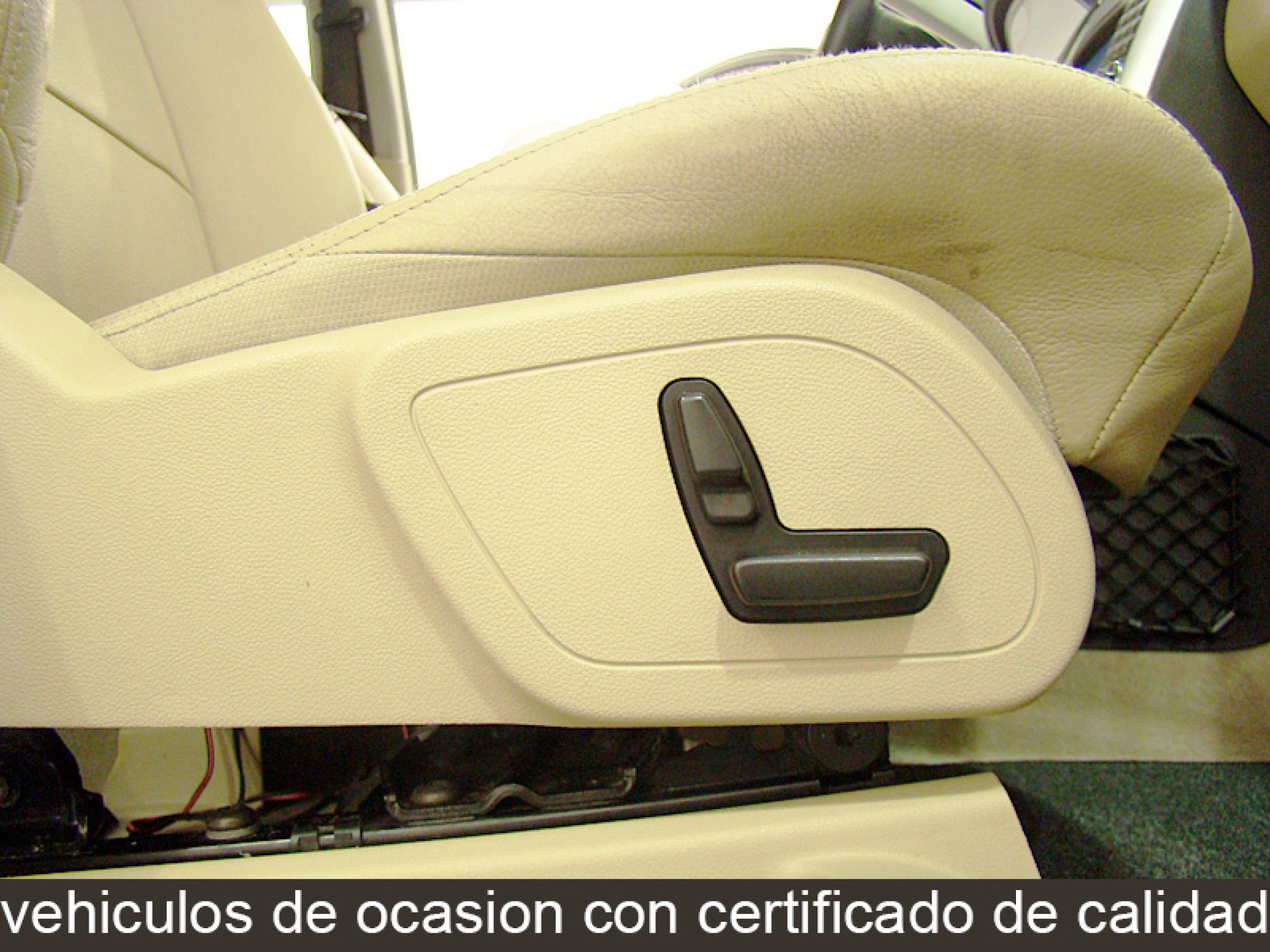 Foto Mercedes-Benz B 200 18