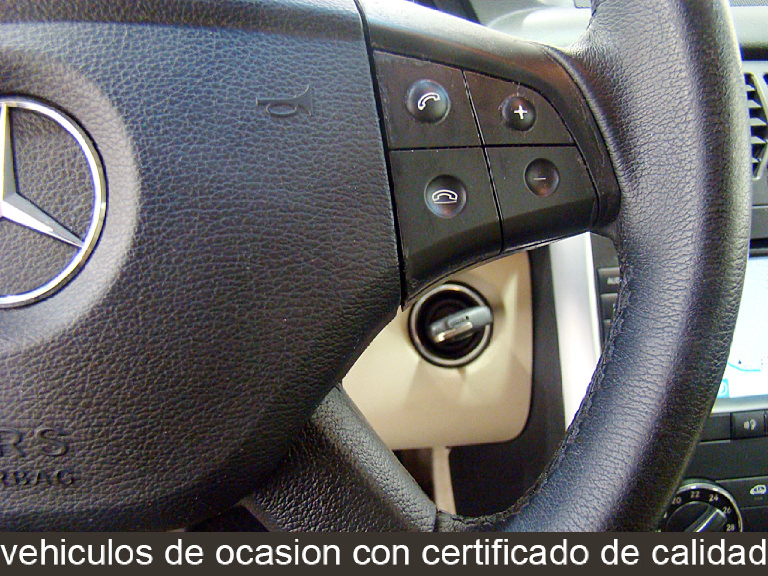 Foto Mercedes-Benz B 200 28