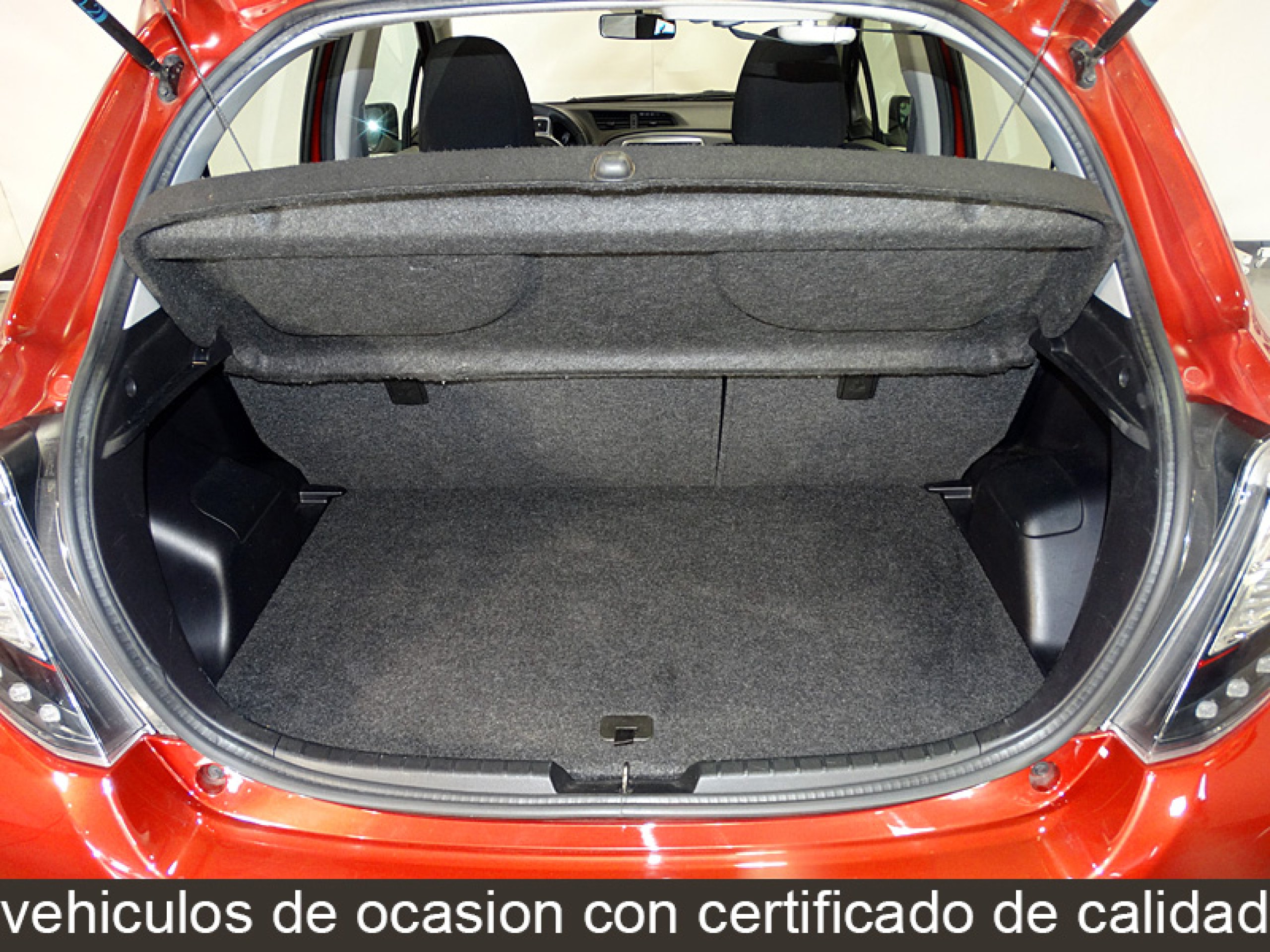 Foto Toyota Yaris 8