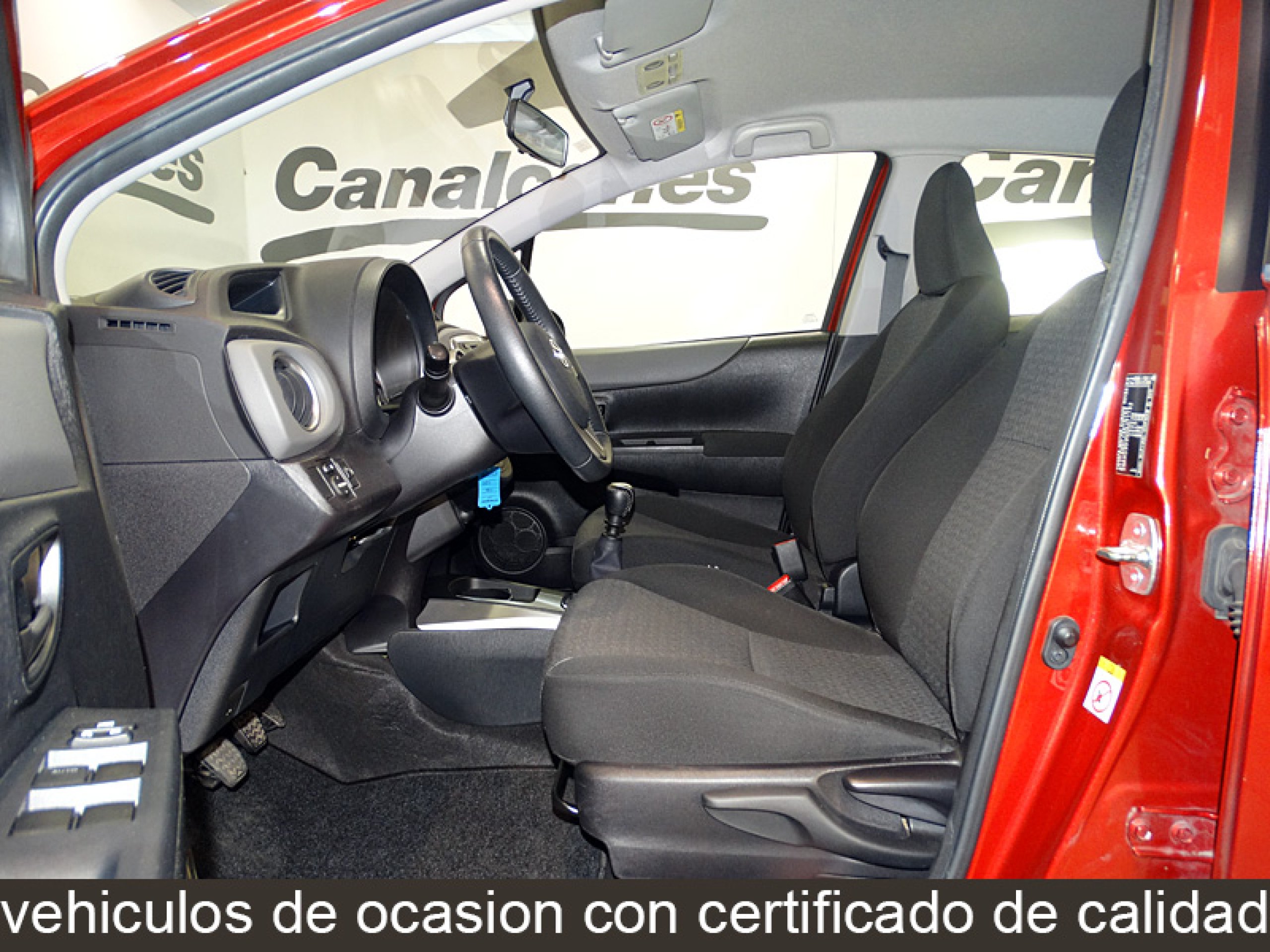 Foto Toyota Yaris 14