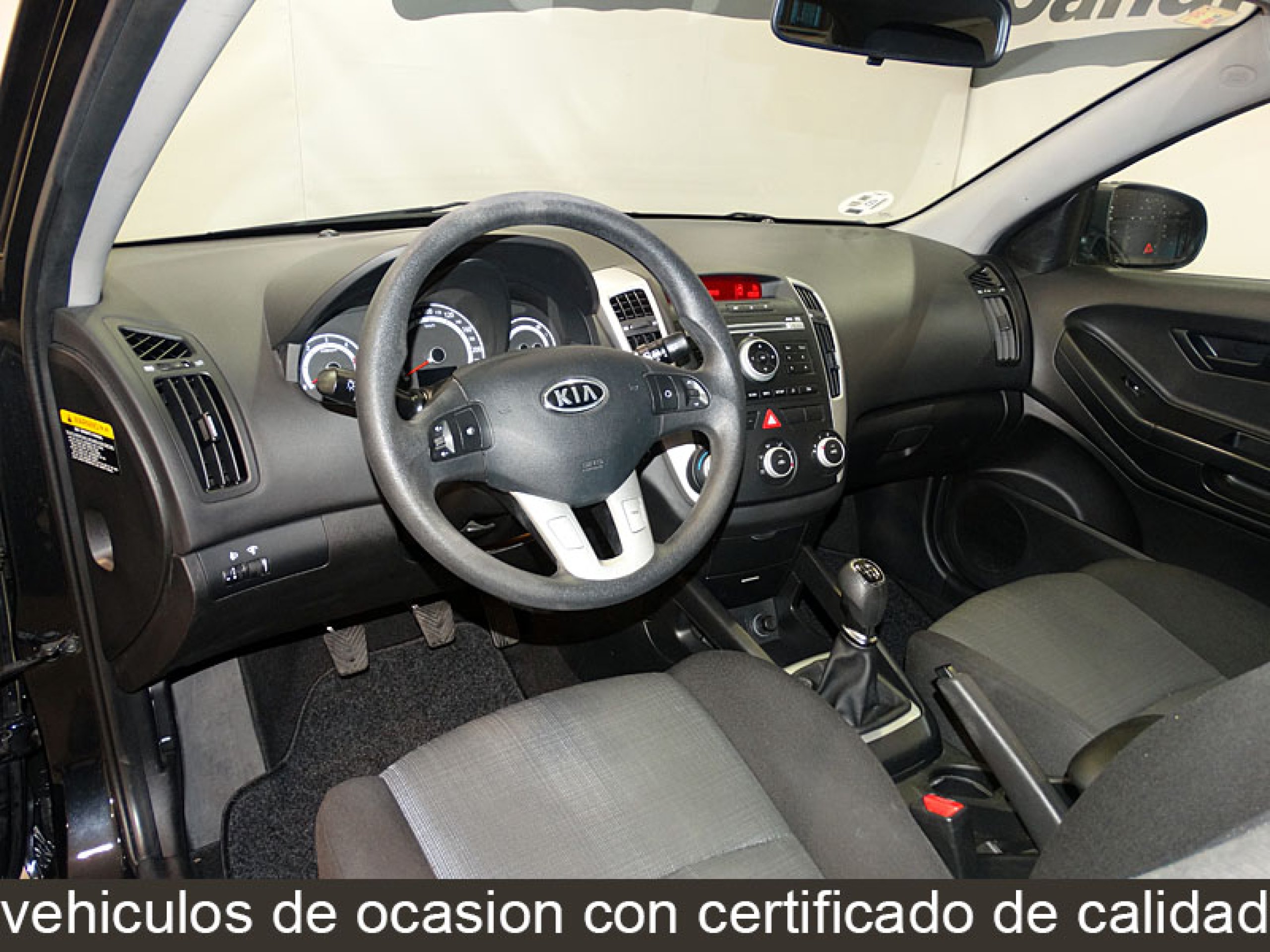 Foto Kia Ceed 15