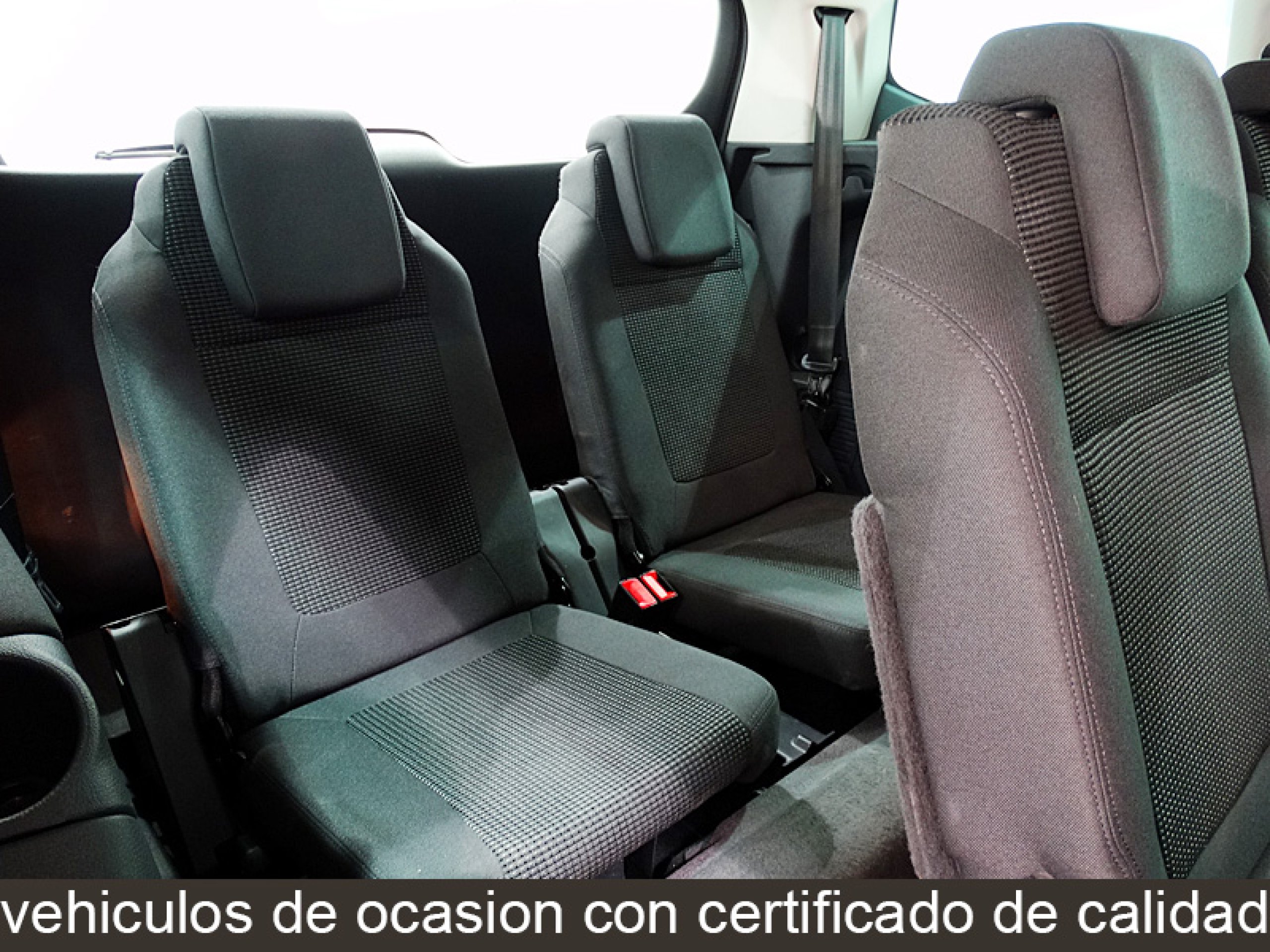 Foto Peugeot 5008 21