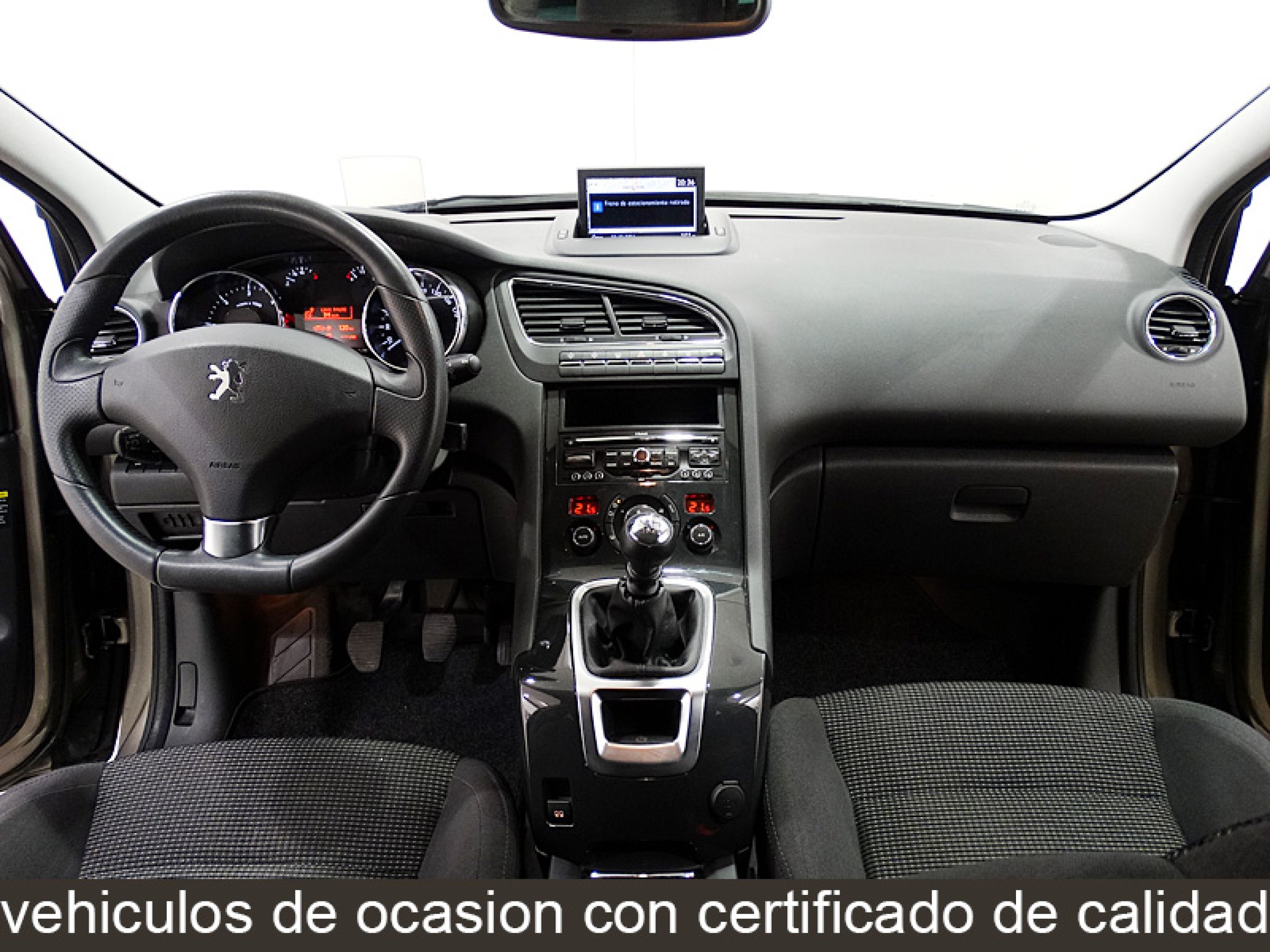Foto Peugeot 5008 24