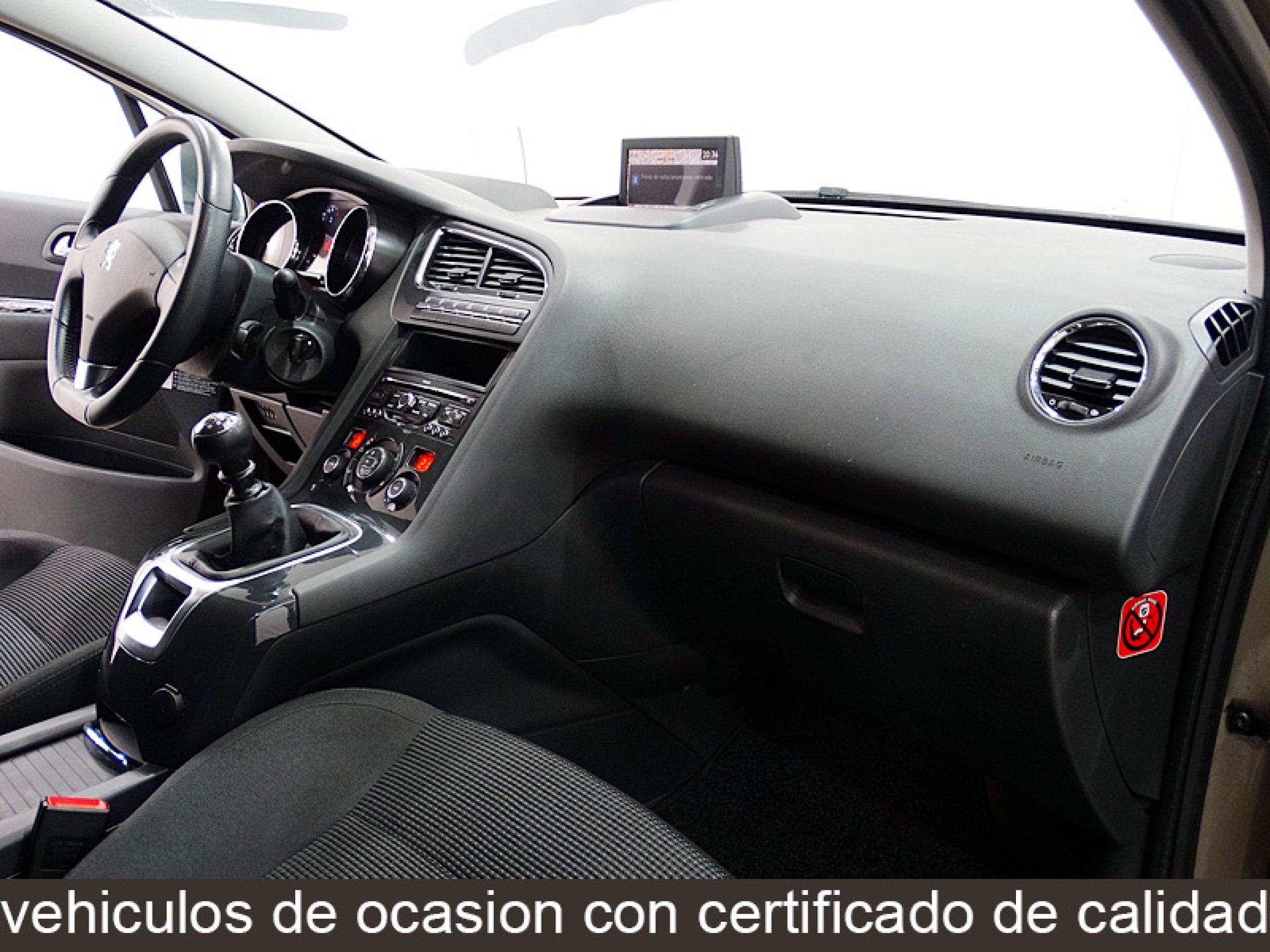 Foto Peugeot 5008 25