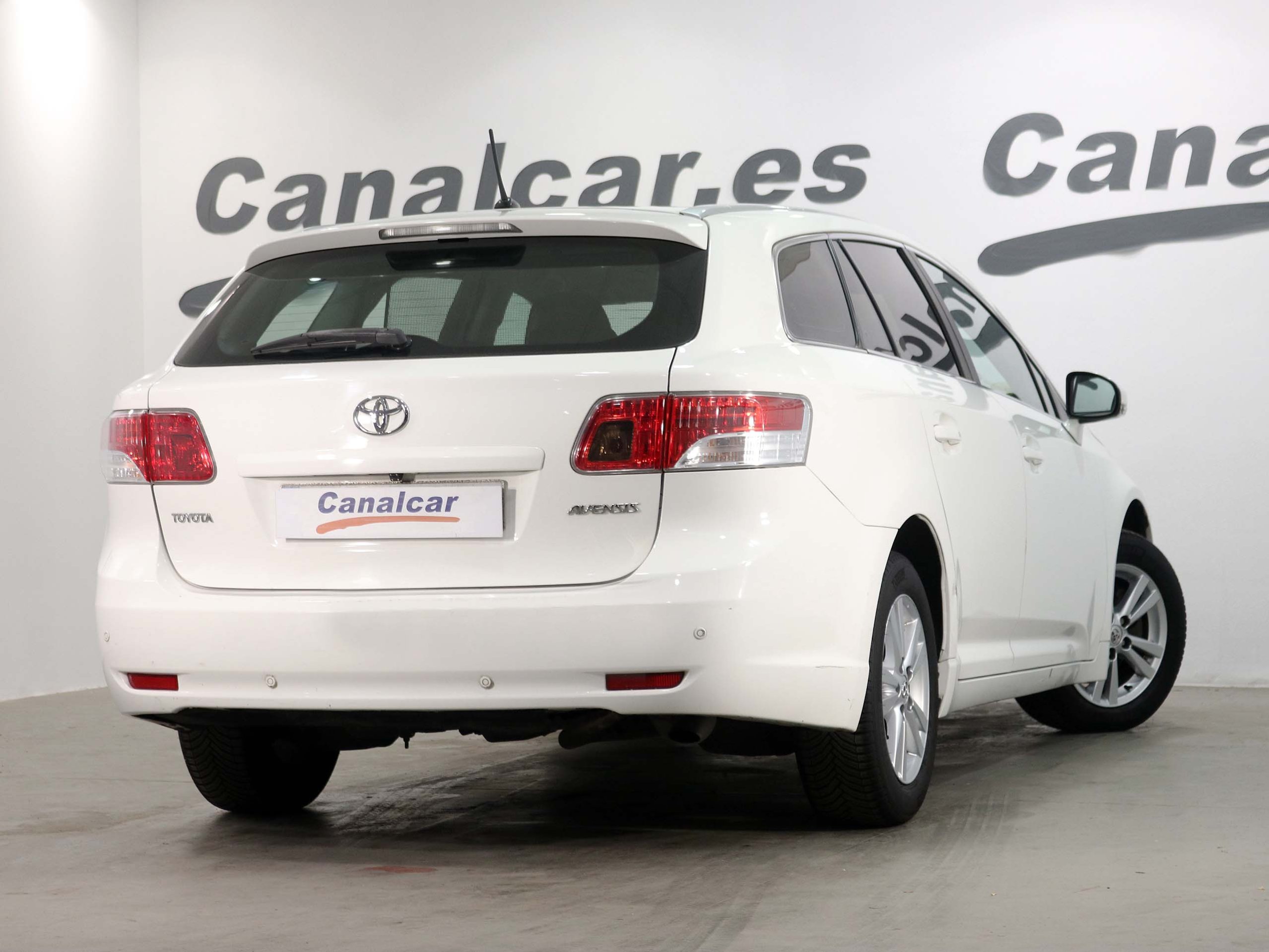 Foto Toyota Avensis 5