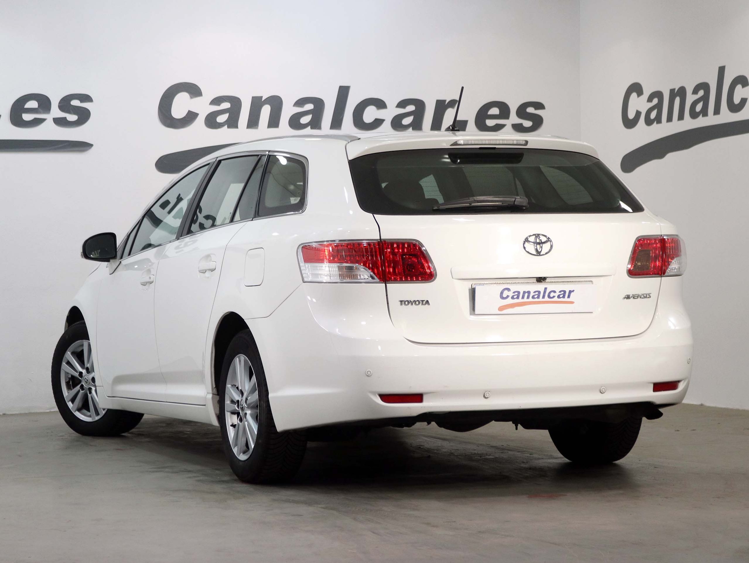 Foto Toyota Avensis 7