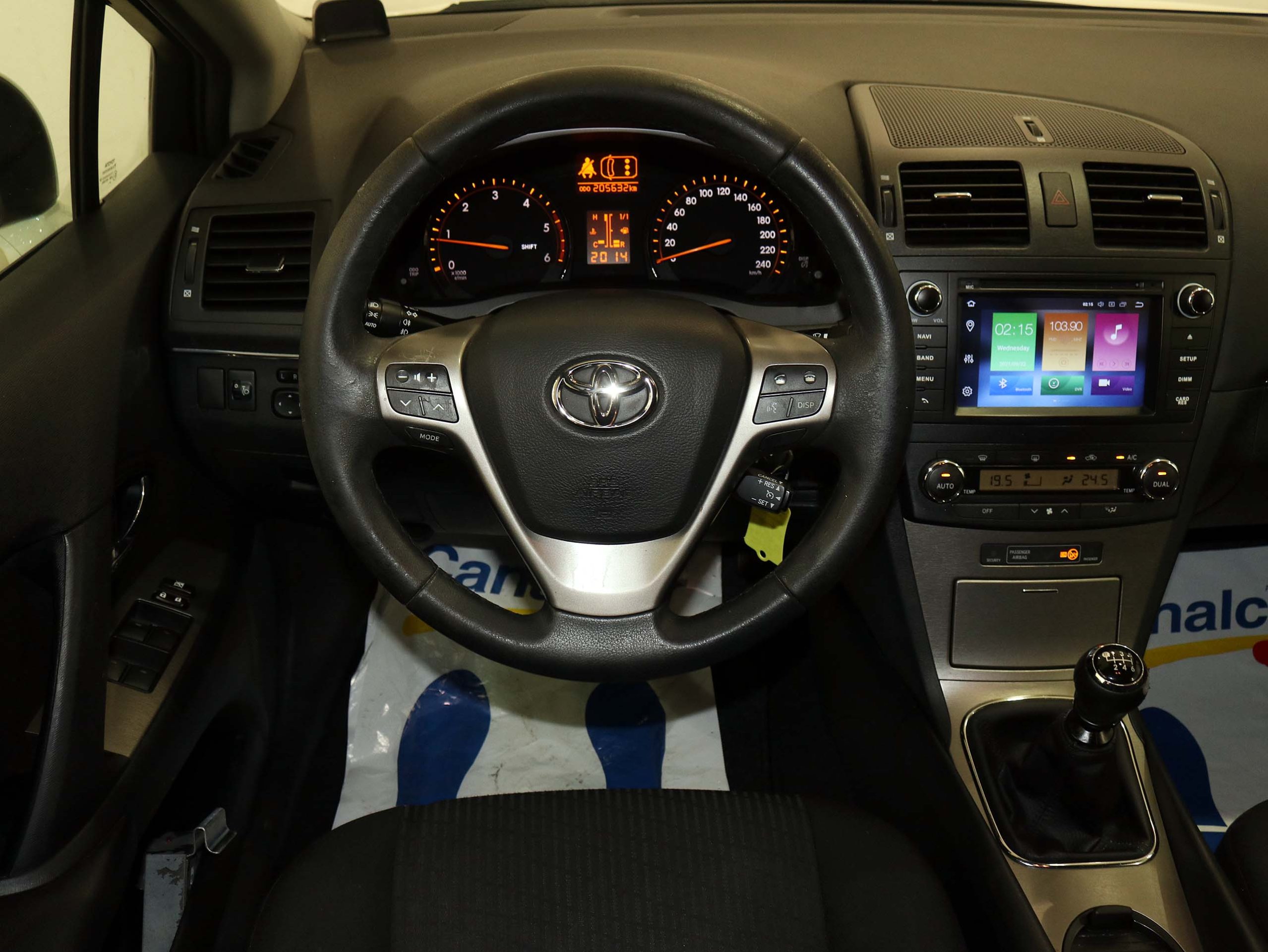 Foto Toyota Avensis 20