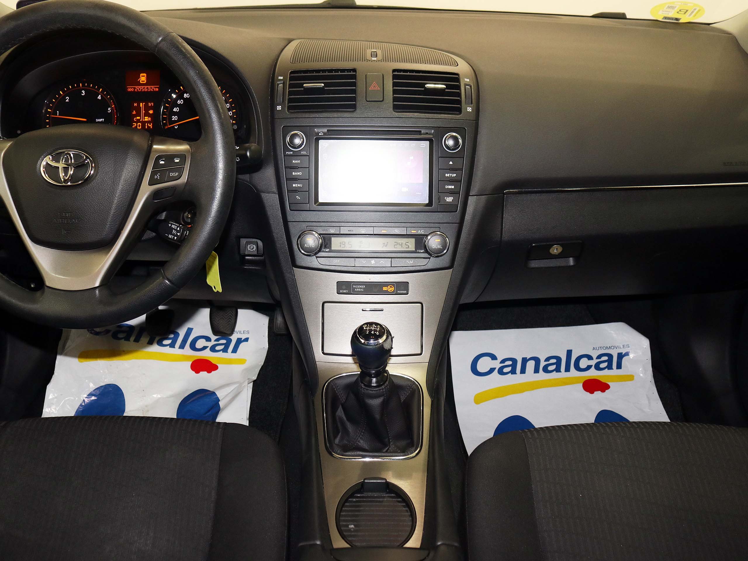 Foto Toyota Avensis 21