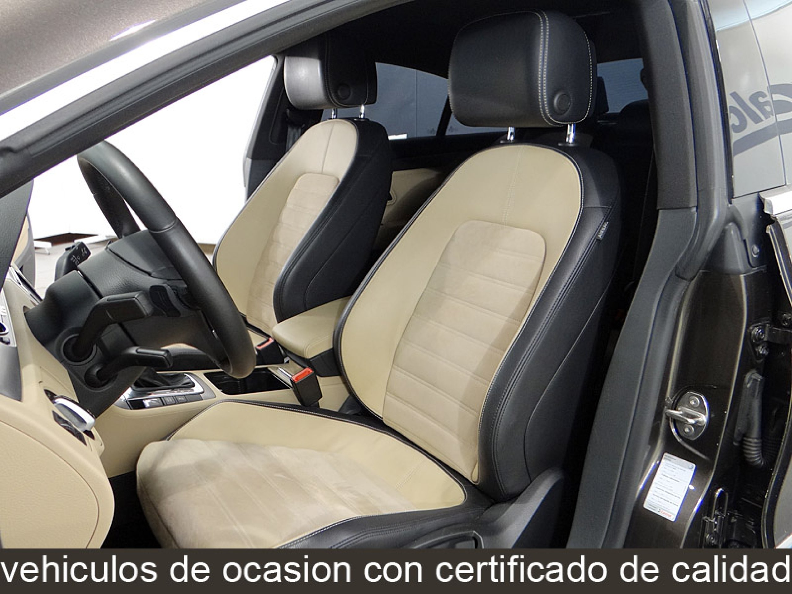 Foto Volkswagen Passat 21