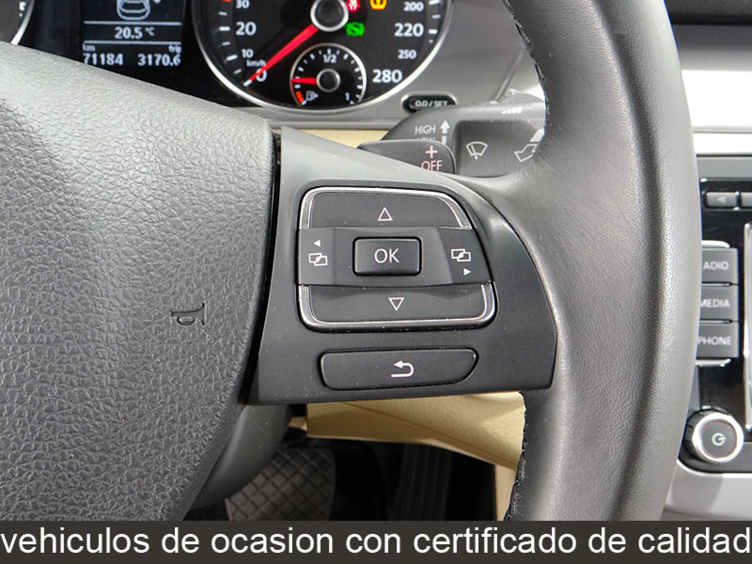 Foto Volkswagen Passat 33