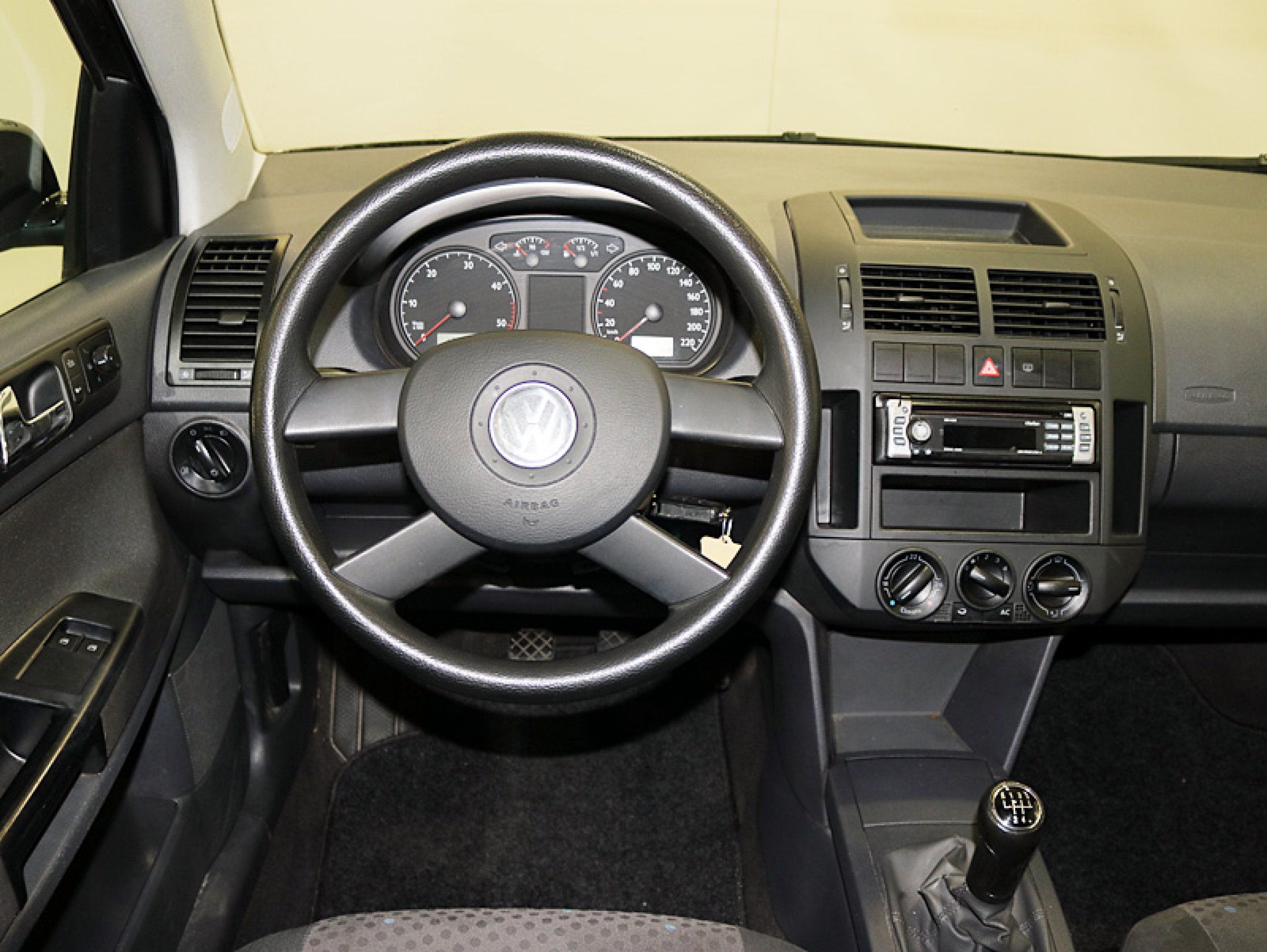 Foto Volkswagen Polo 15