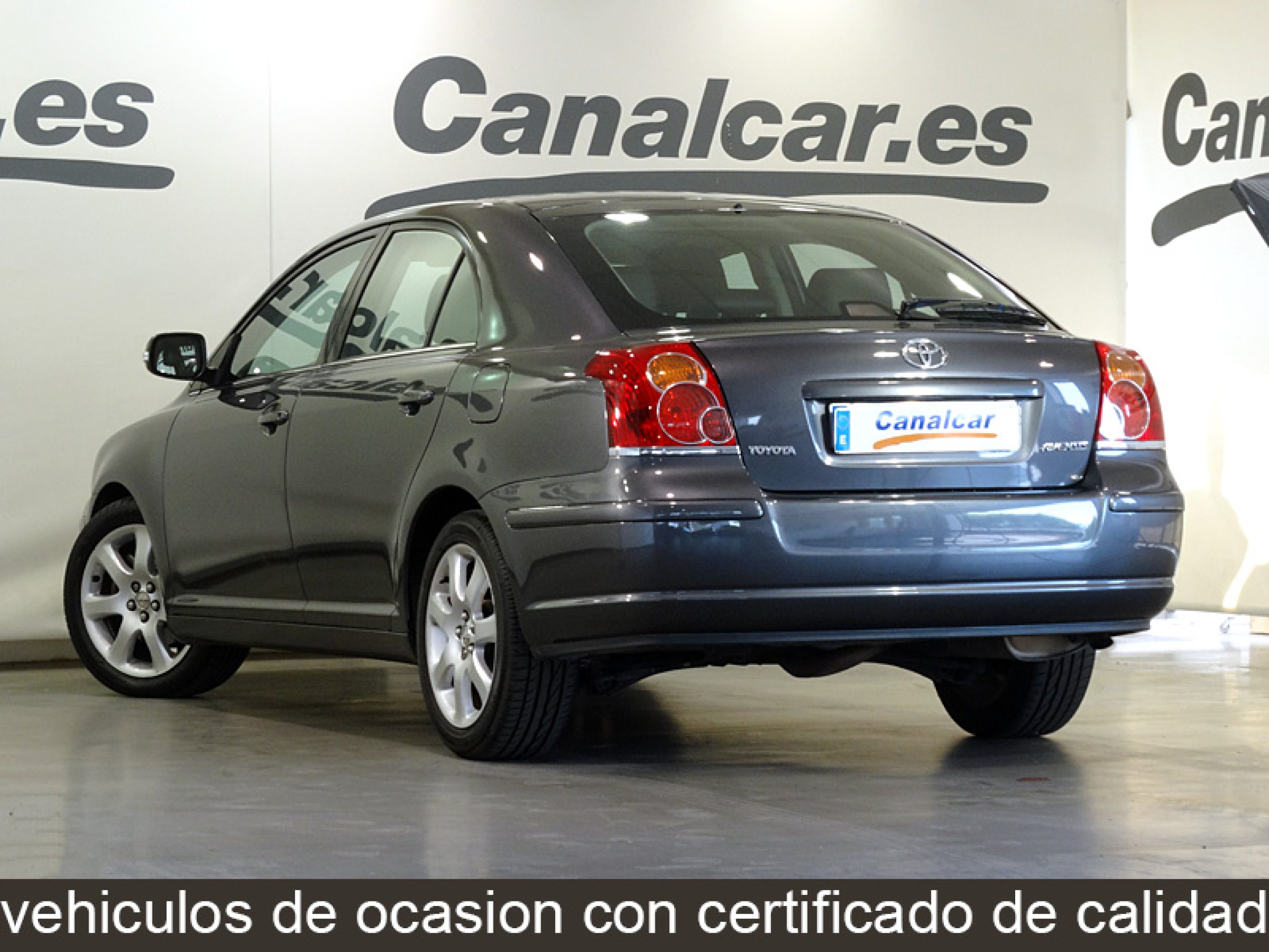 Foto Toyota Avensis 7