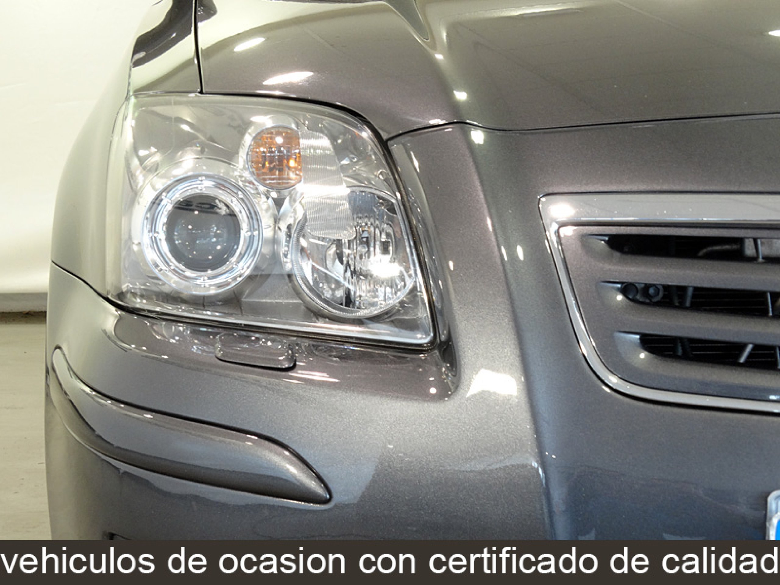 Foto Toyota Avensis 12