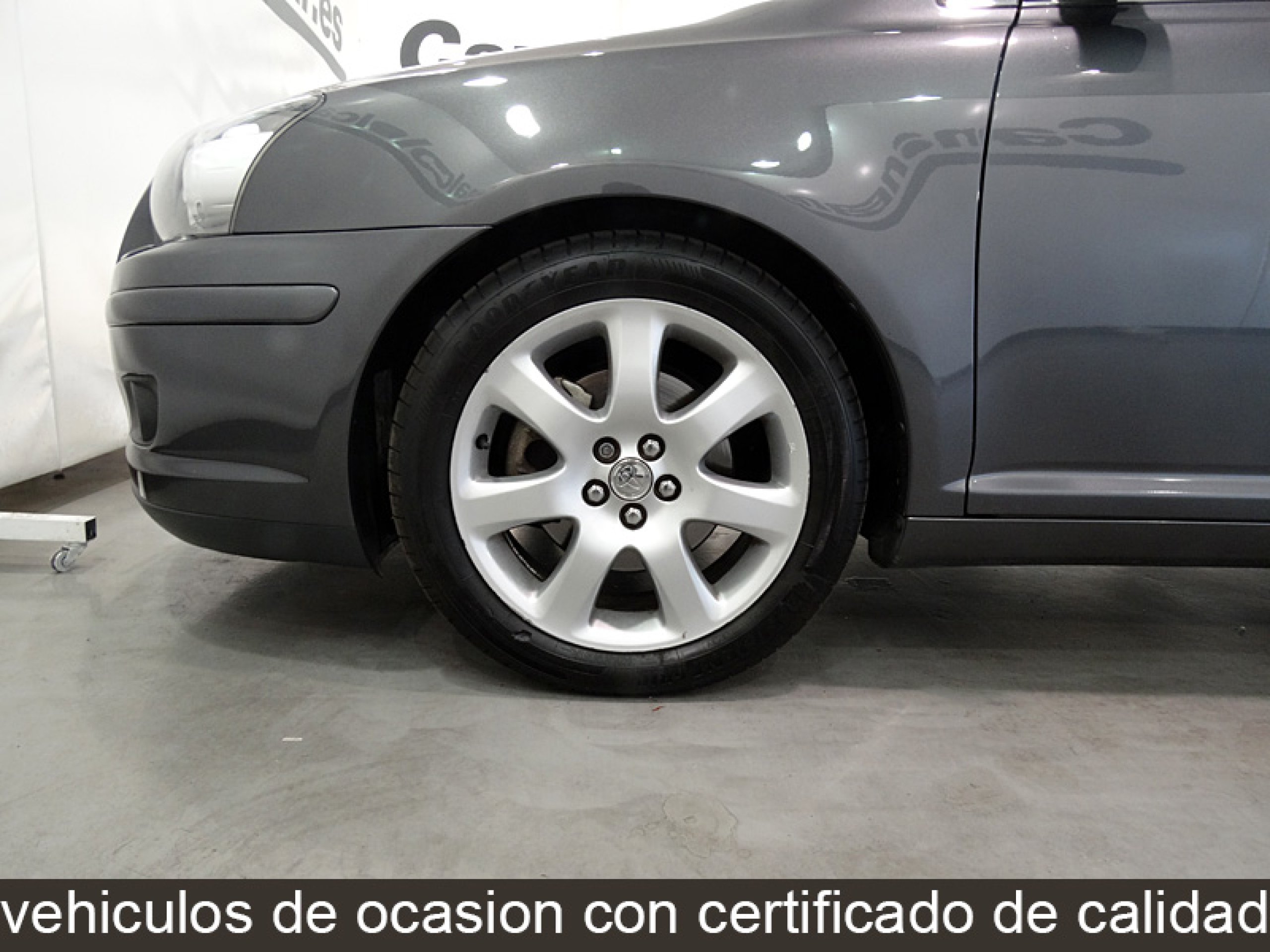 Foto Toyota Avensis 37