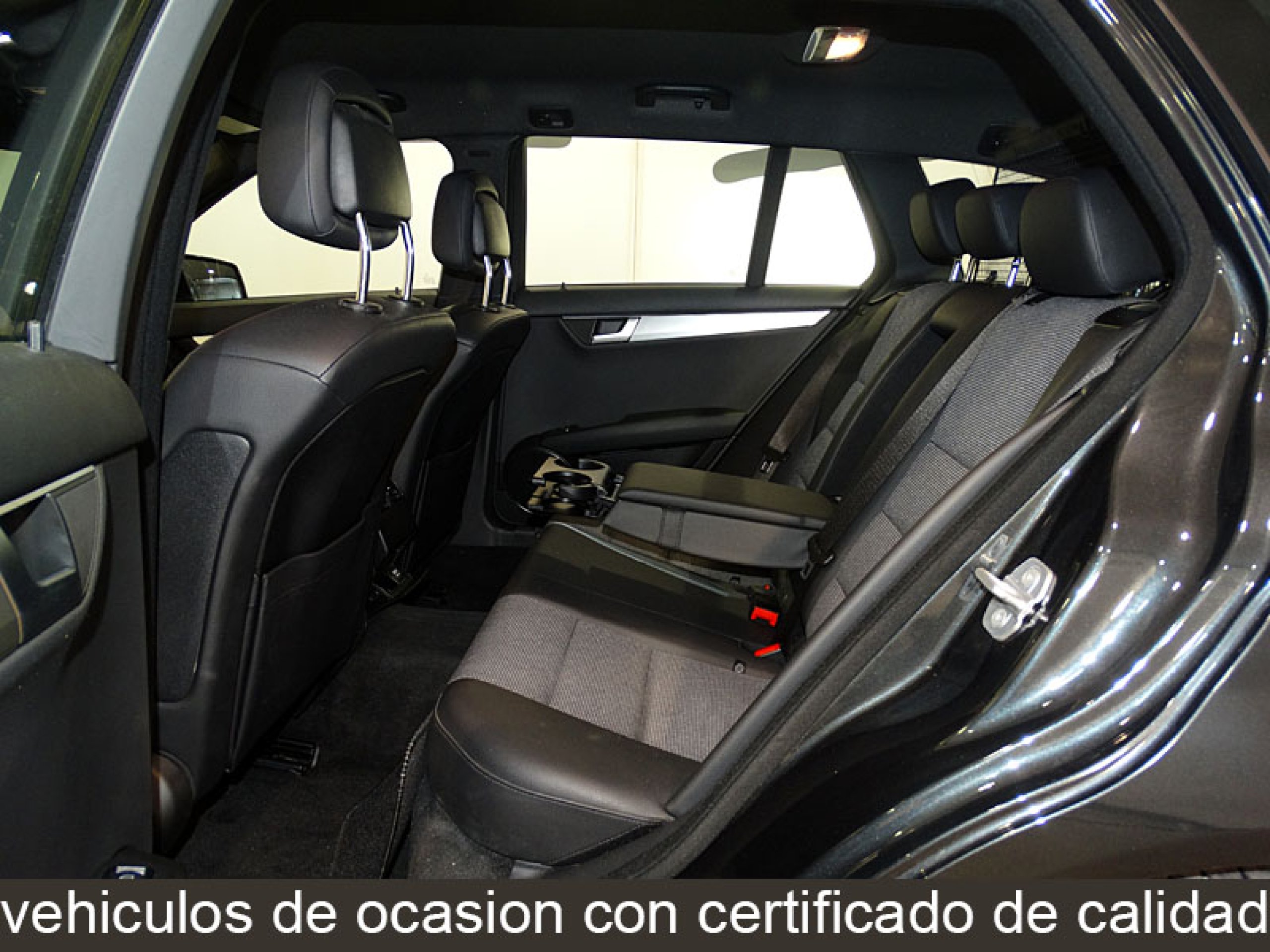 Foto Mercedes-Benz C 220 17