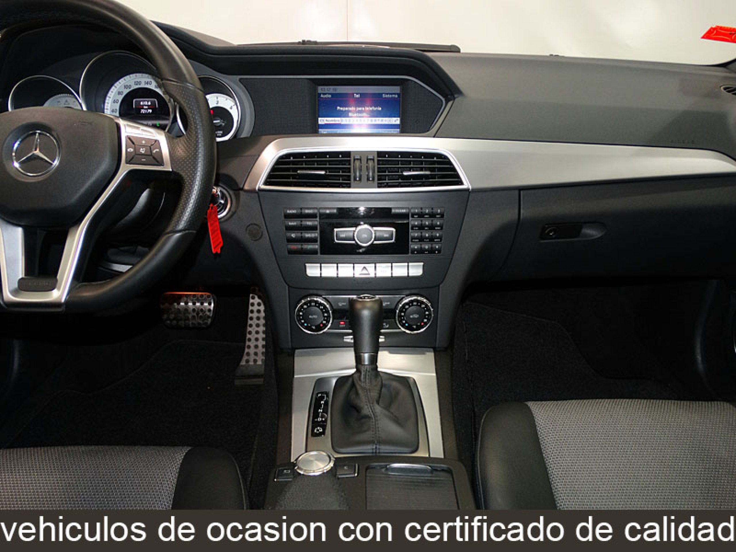 Foto Mercedes-Benz C 220 23