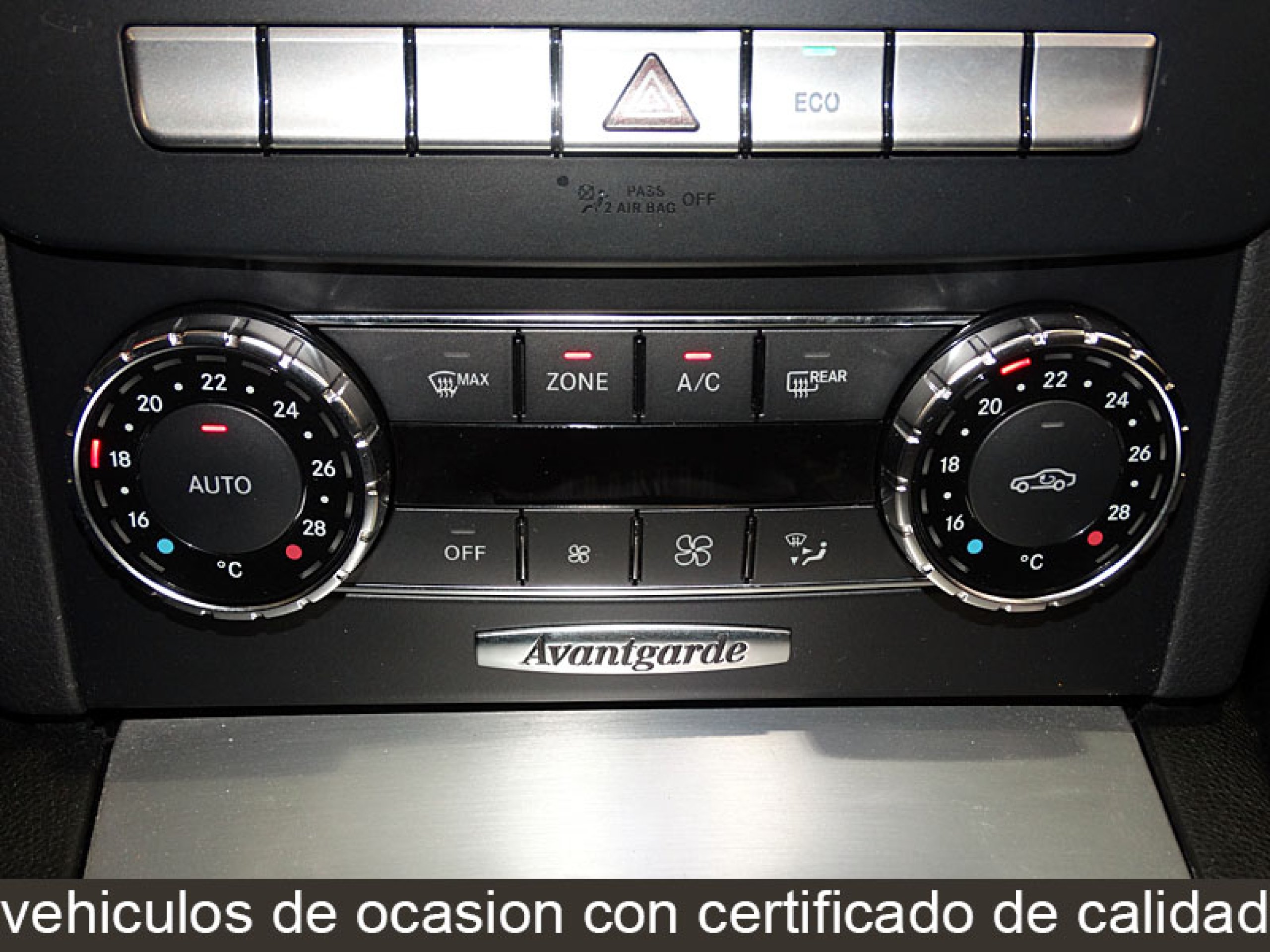 Foto Mercedes-Benz C 220 25