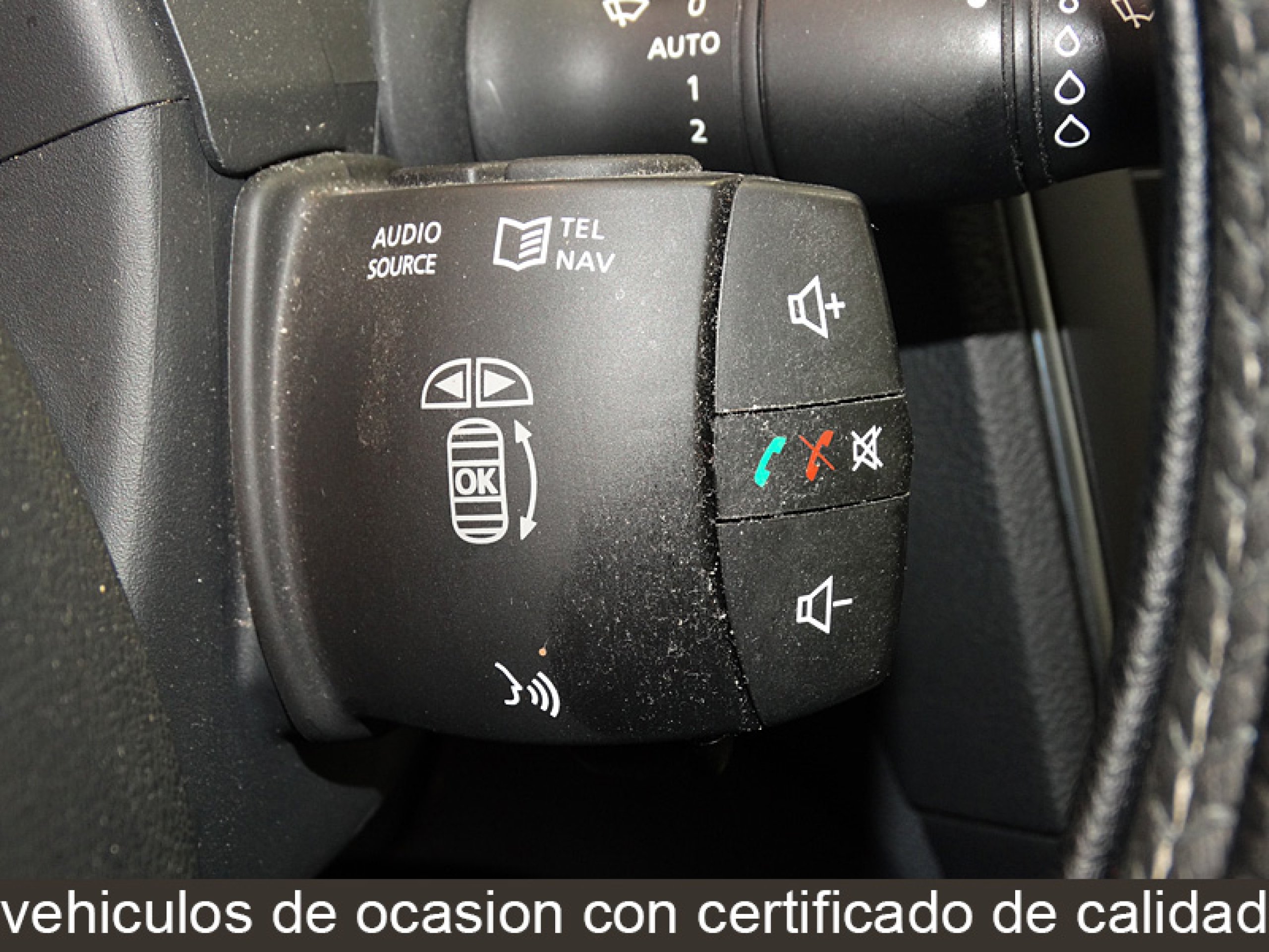 Foto Renault Latitude 36