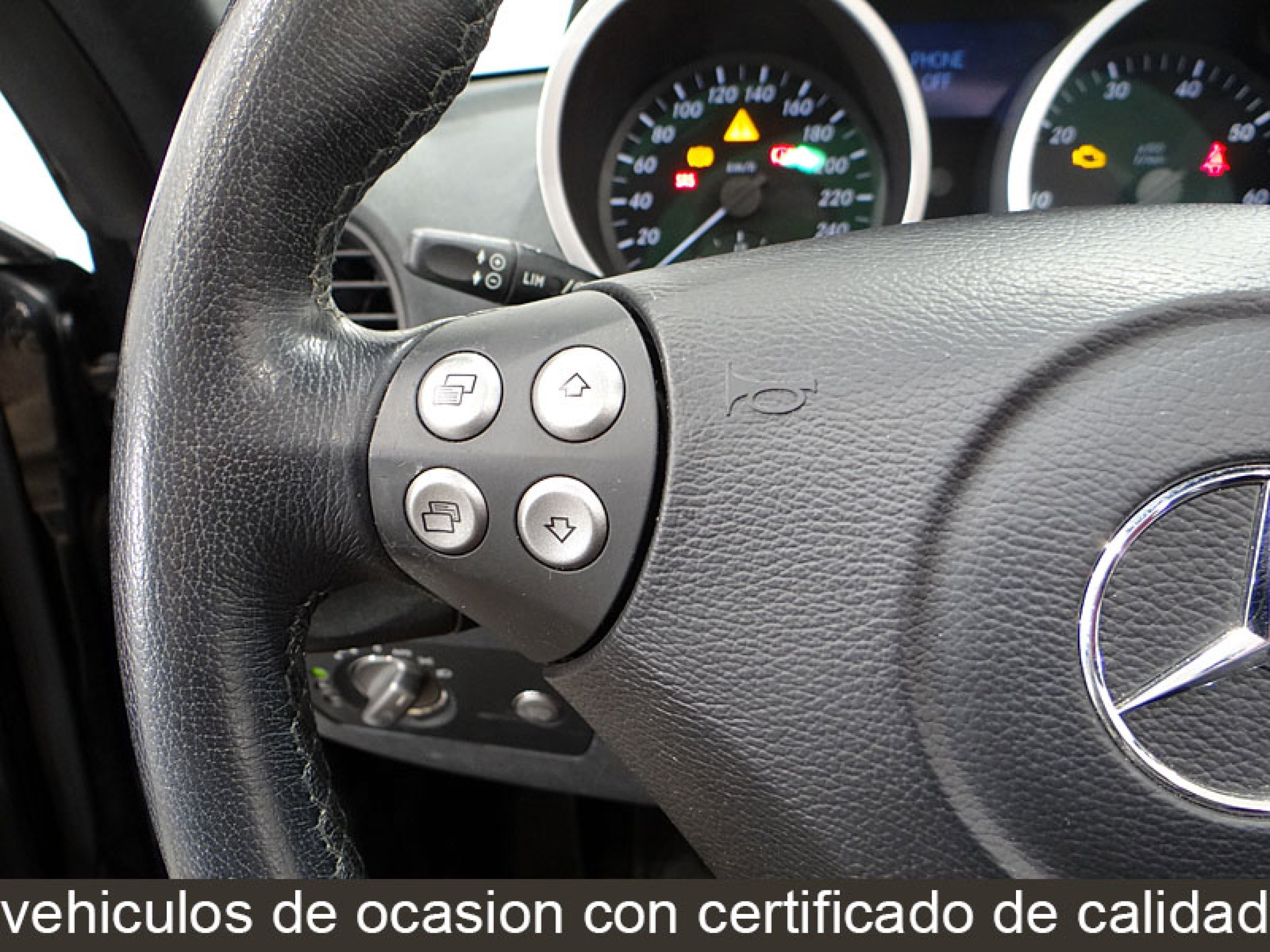 Foto Mercedes-Benz SLK 200 28