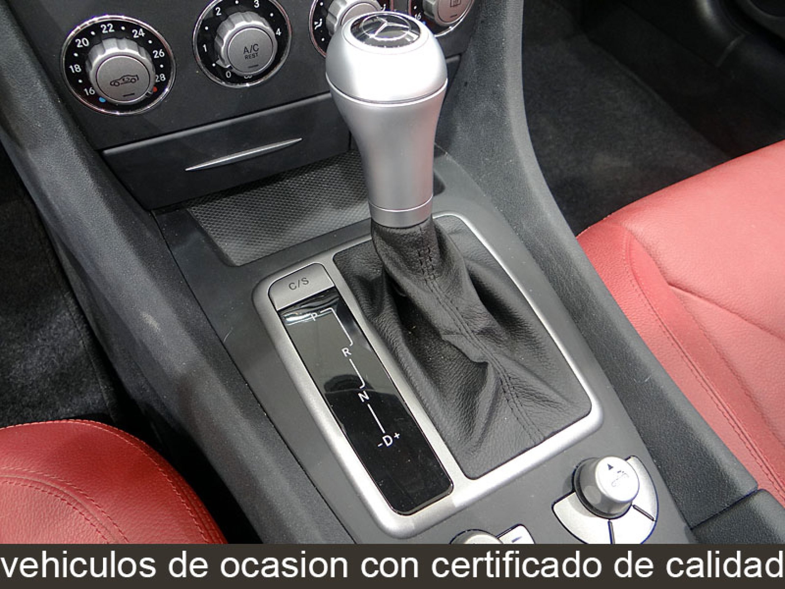 Foto Mercedes-Benz SLK 200 31