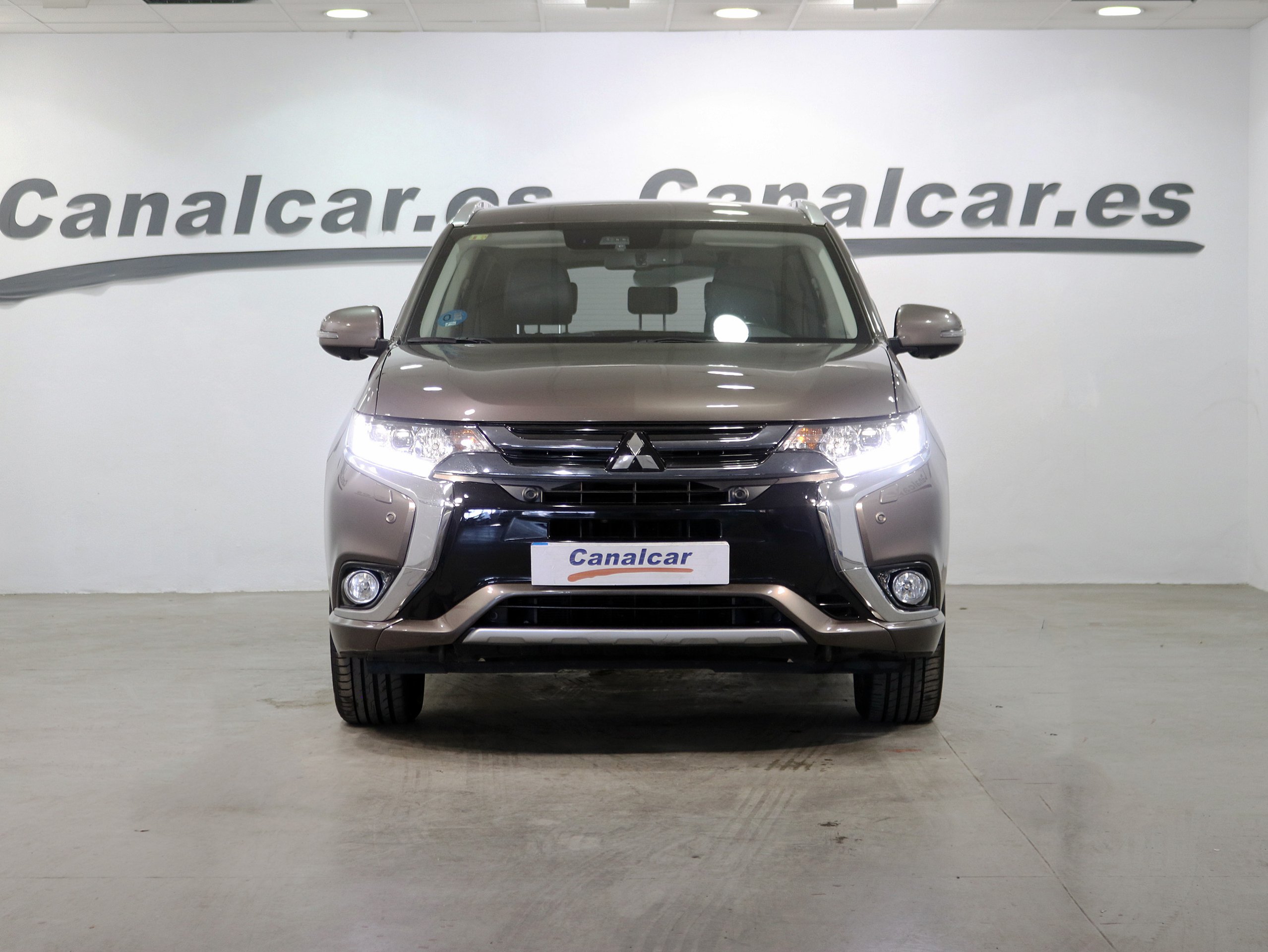 Foto Mitsubishi Outlander 2