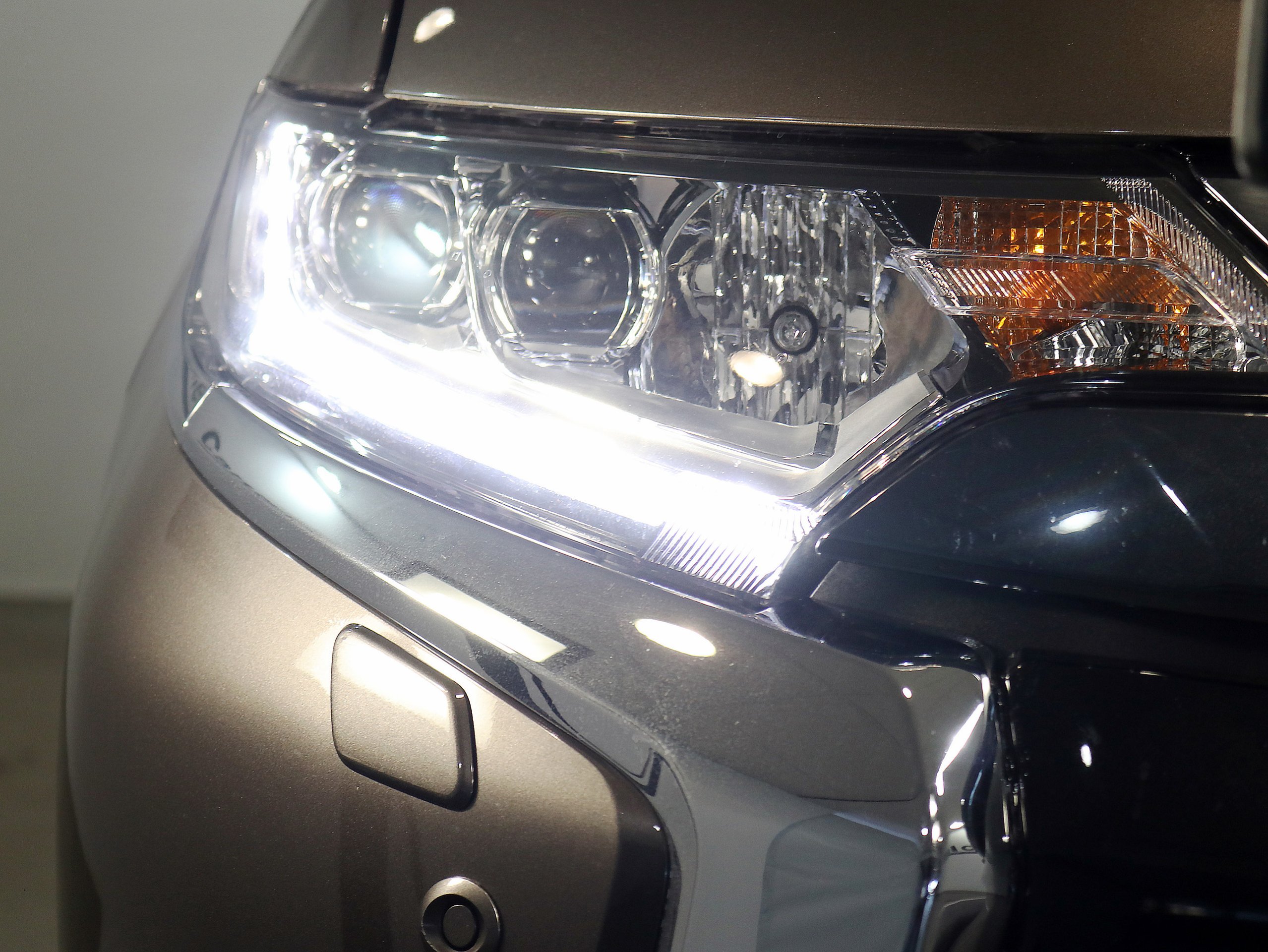 Foto Mitsubishi Outlander 11